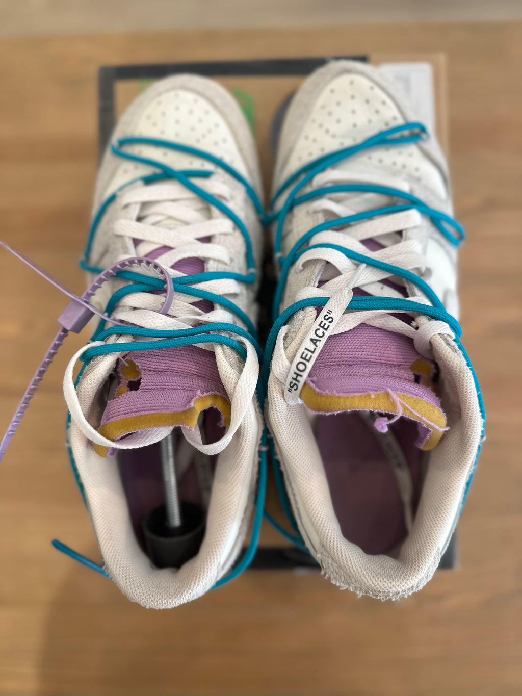 Nike dunk low off White lot 30 ( taille 44,5 )