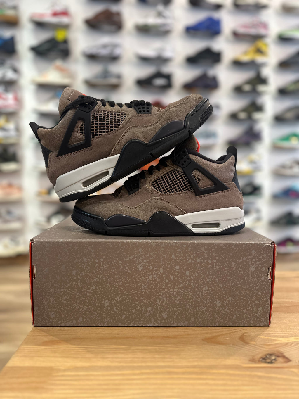 Nike Jordan 4 rétro taupe haze