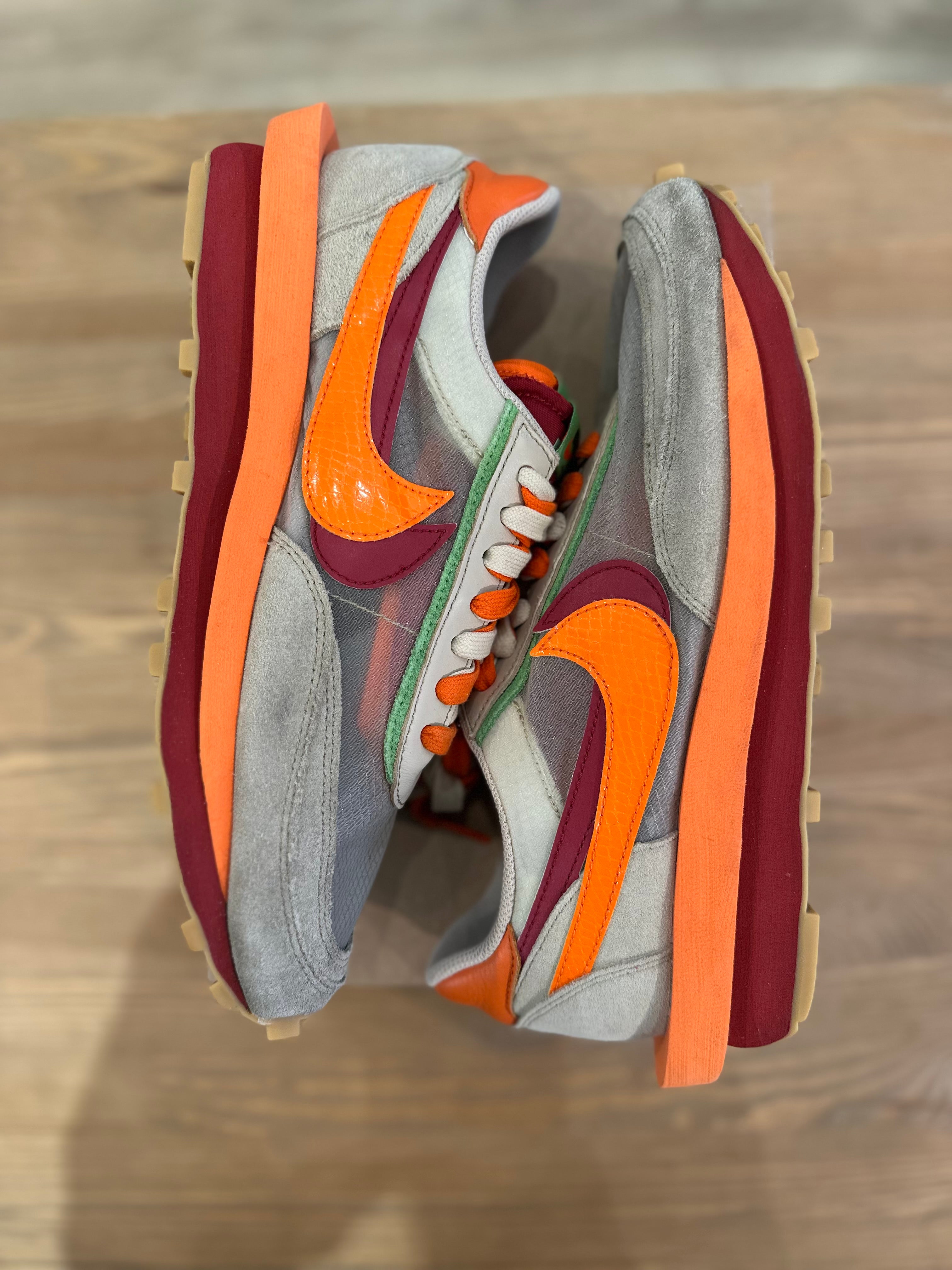 Nike ldwaffle sacai clot orange ( taille 44 )