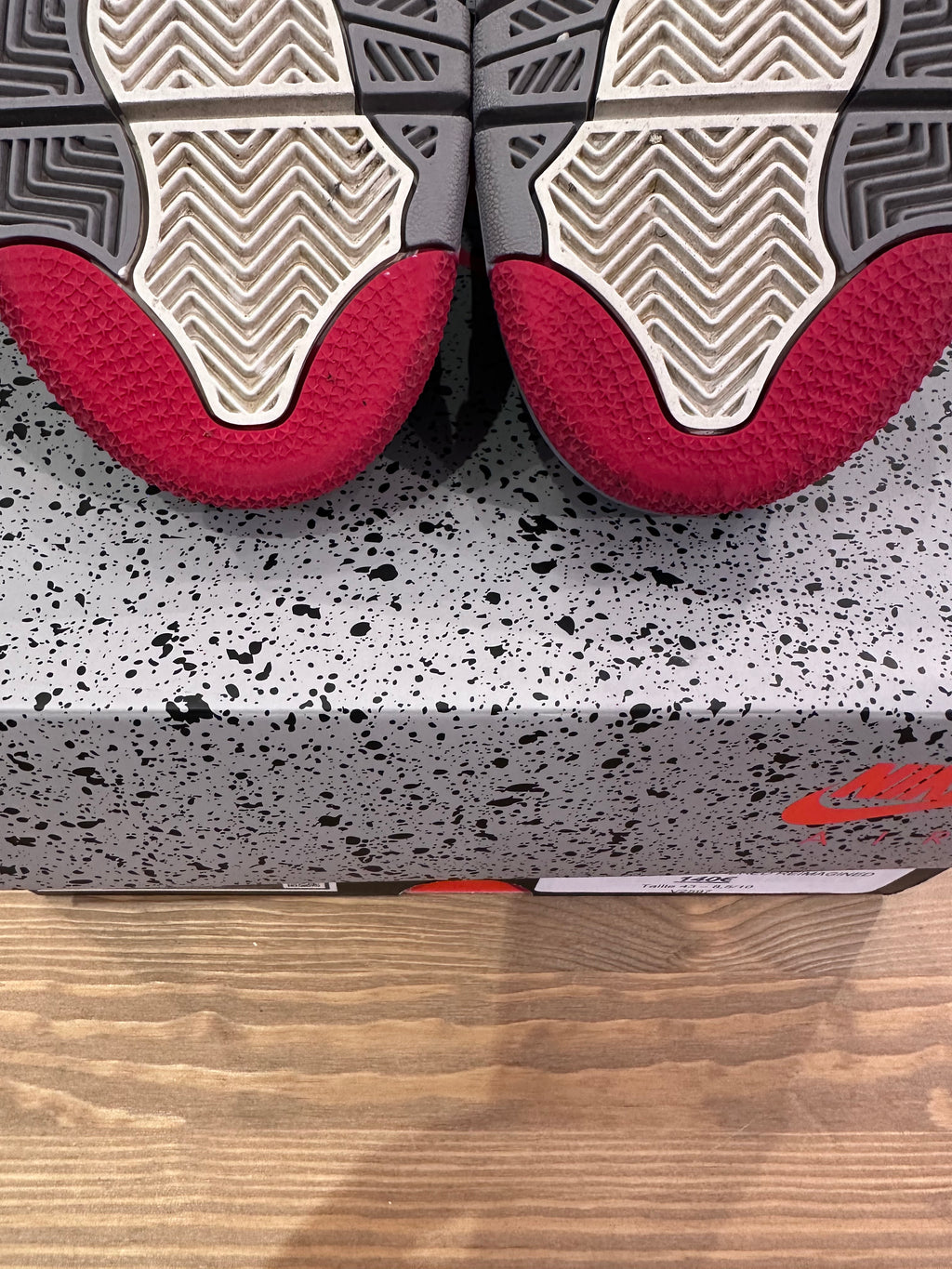 Nike Jordan 4 rétro bred reimagined