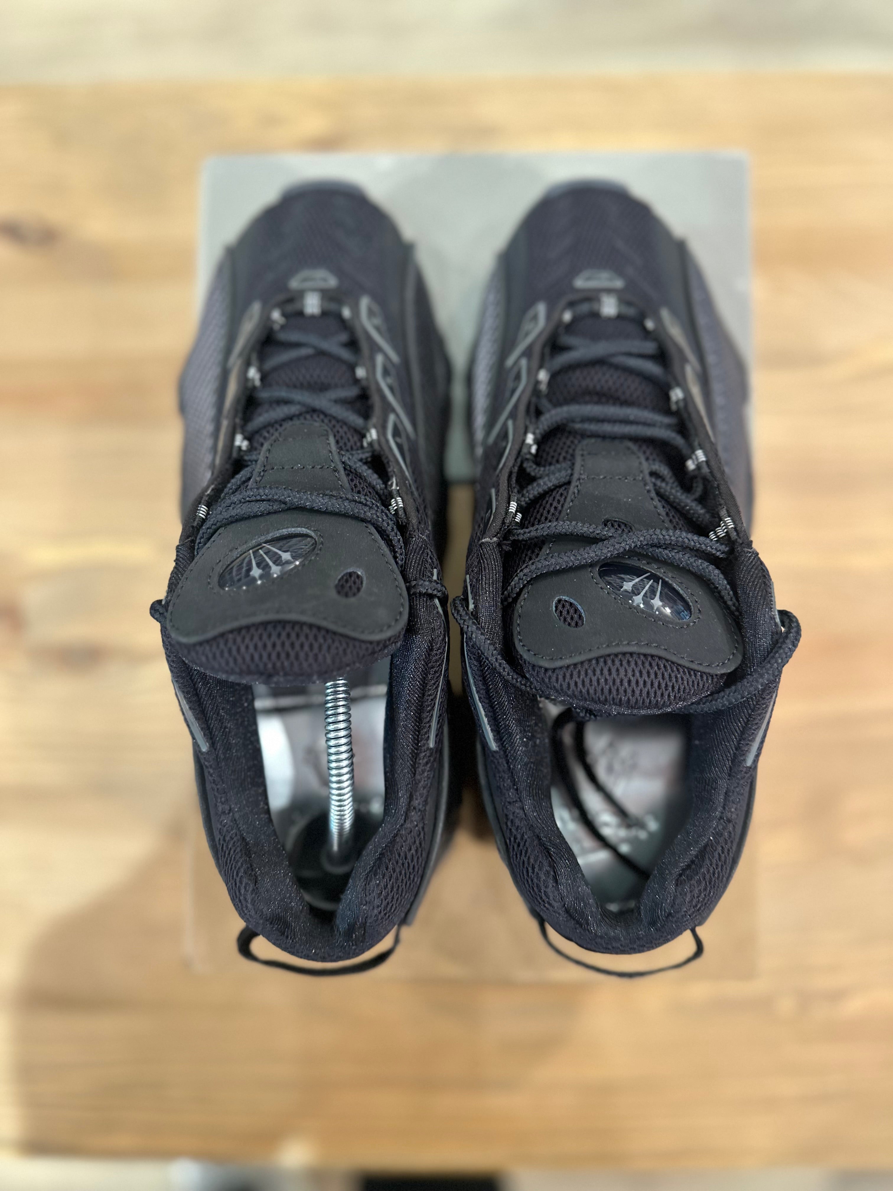 Nike nocta glide black chrome ( taille 40,5)