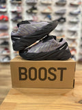 Adidas Yeezy 700 mnvn géode ( taille 40 )