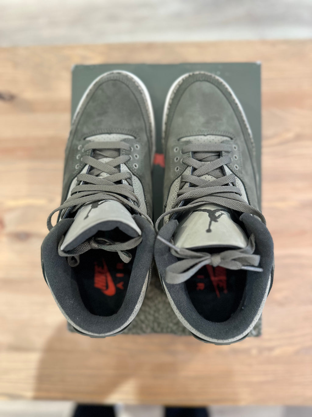 Nike Jordan 3 Rétro family affair ( taille 43 )