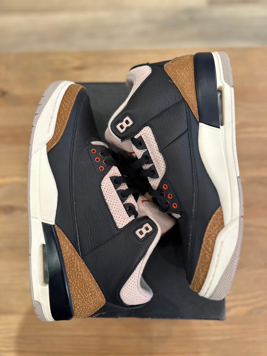 Nike Jordan 3 rétro désert éléphant ( taille 44 )