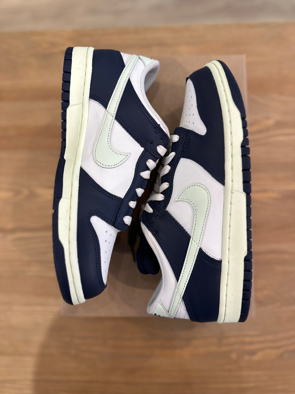 Nike dunk low midnight navy volt ( taille 39 )