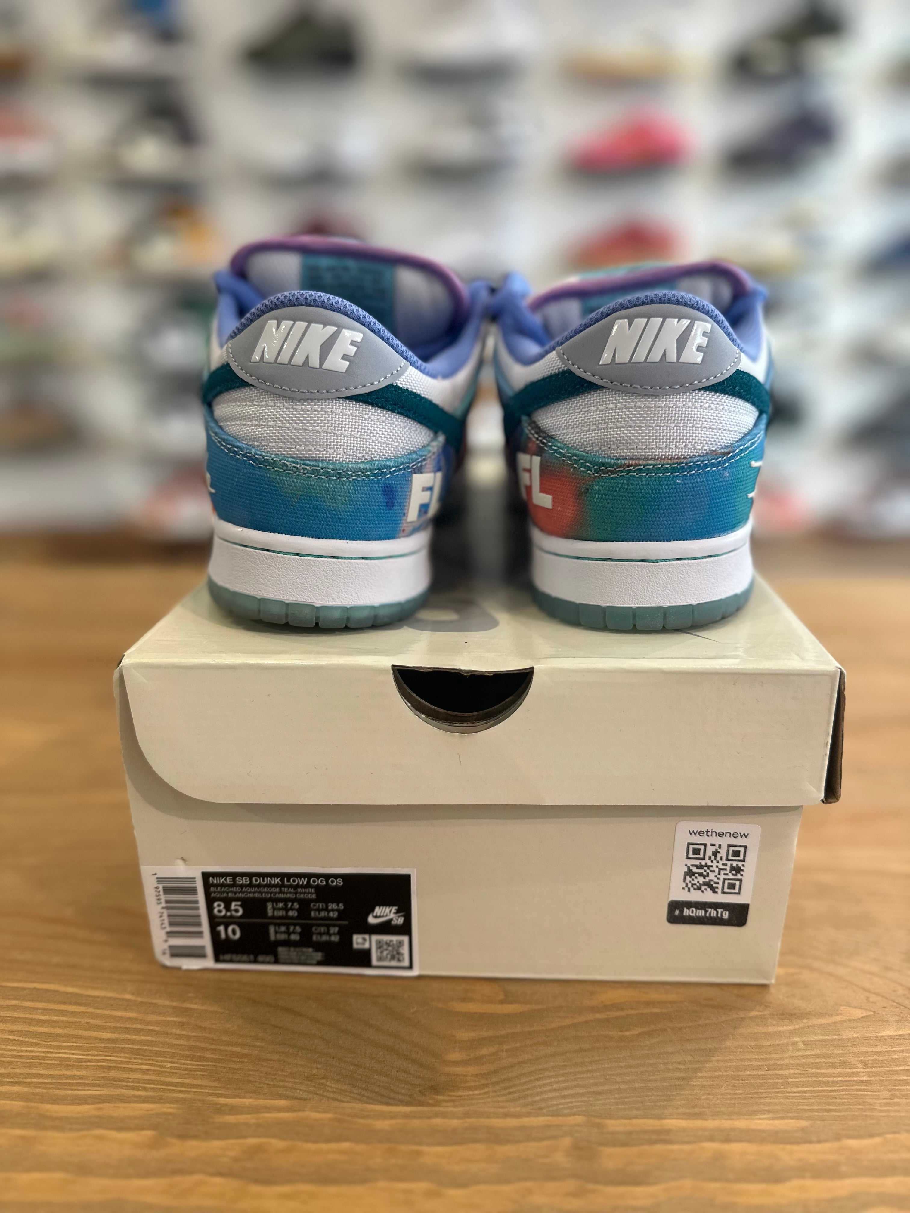 Nike sb dunk low Futura ( taille 42 )