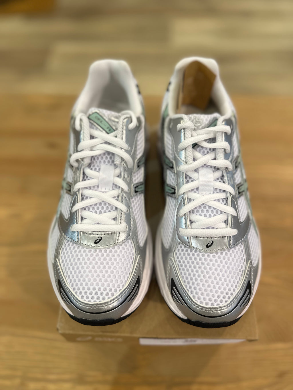 Asics gel 1130 white verdigris ( taille 39 )