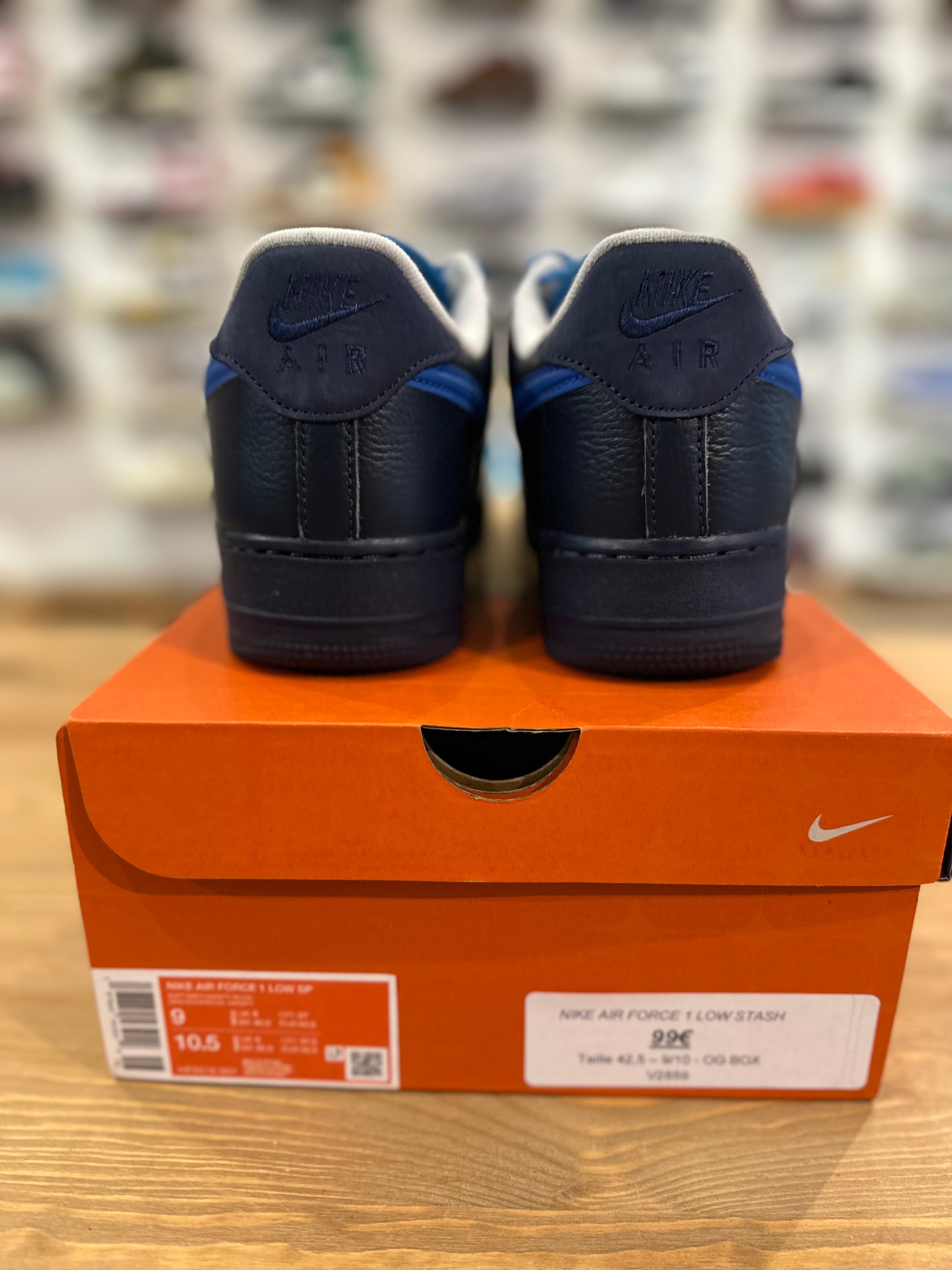 Nike air force 1 low stash ( taille 42,5 )