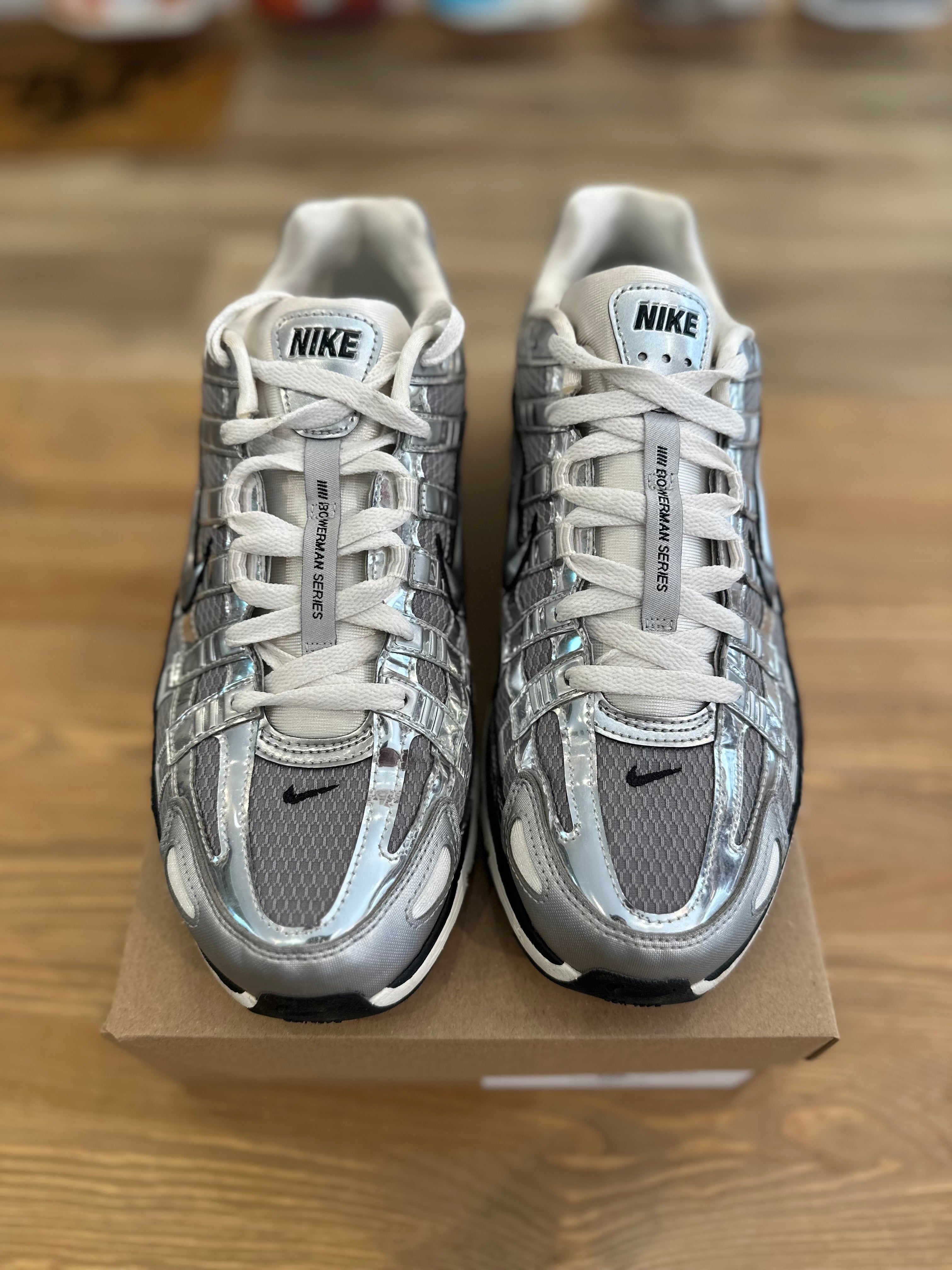 Nike p6000 metallic Silver ( taille 44 )