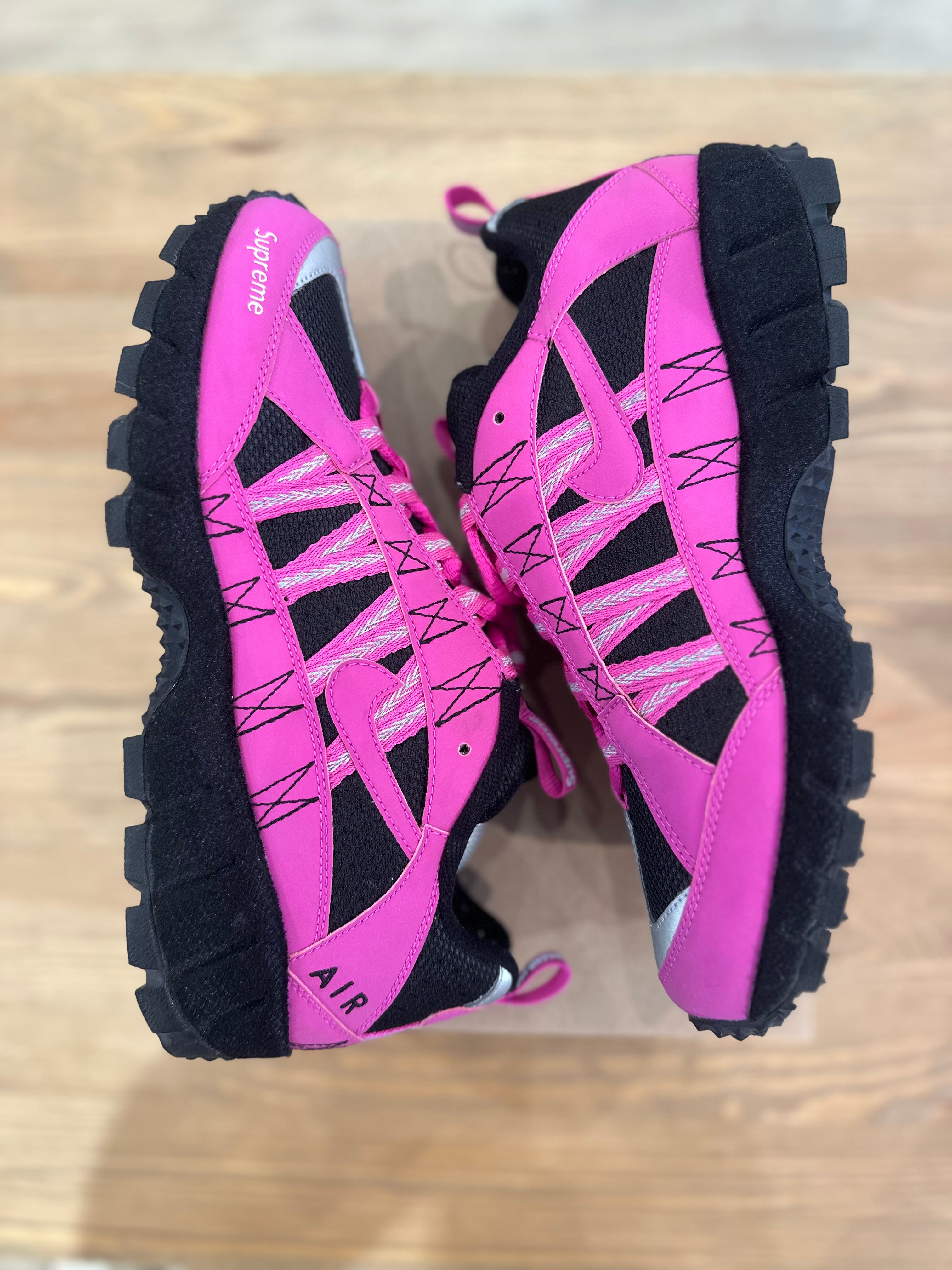 Nike air humara supreme pink ( taille 42 )