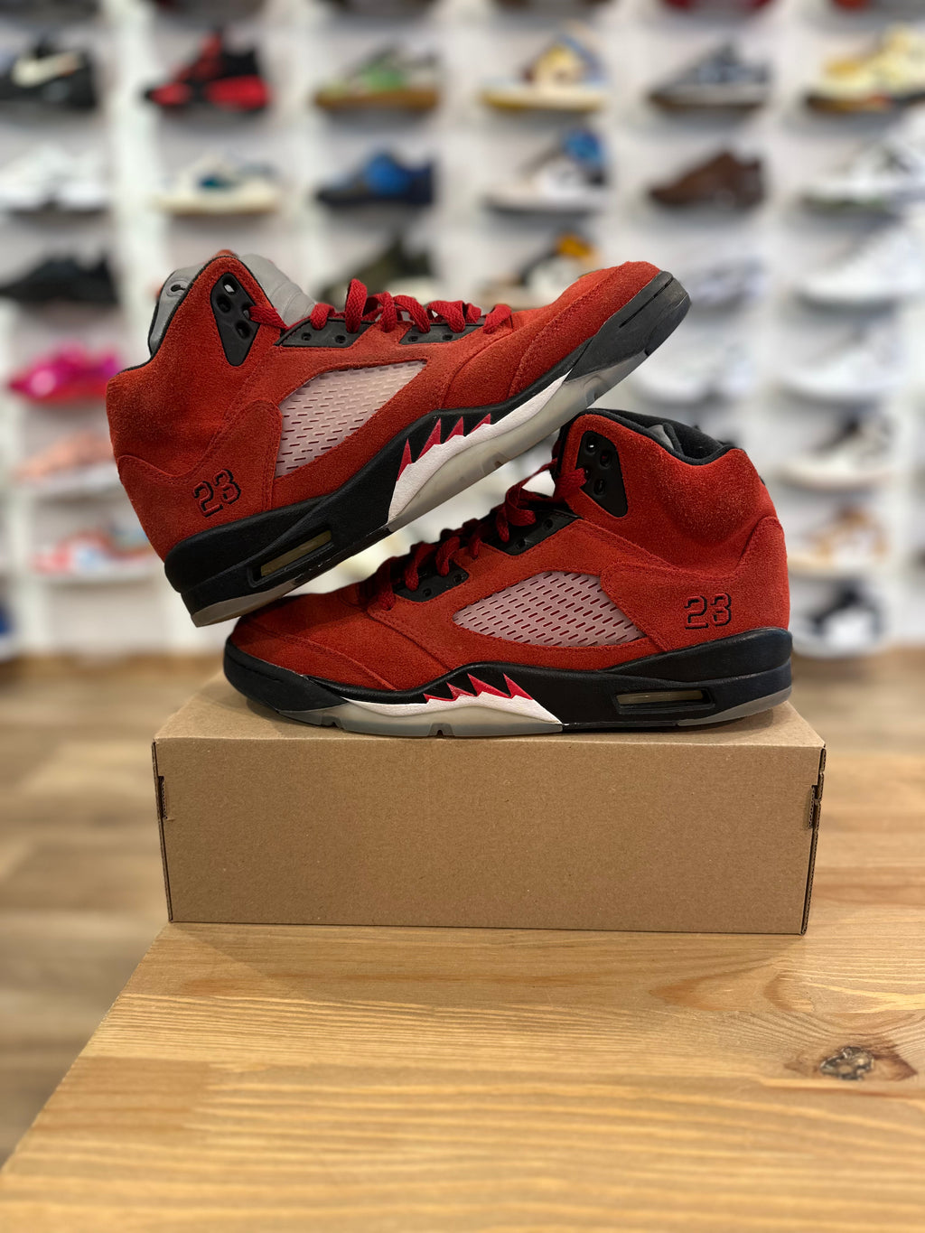 Nike Jordan 5 rétro racing bull ( taille 43 )