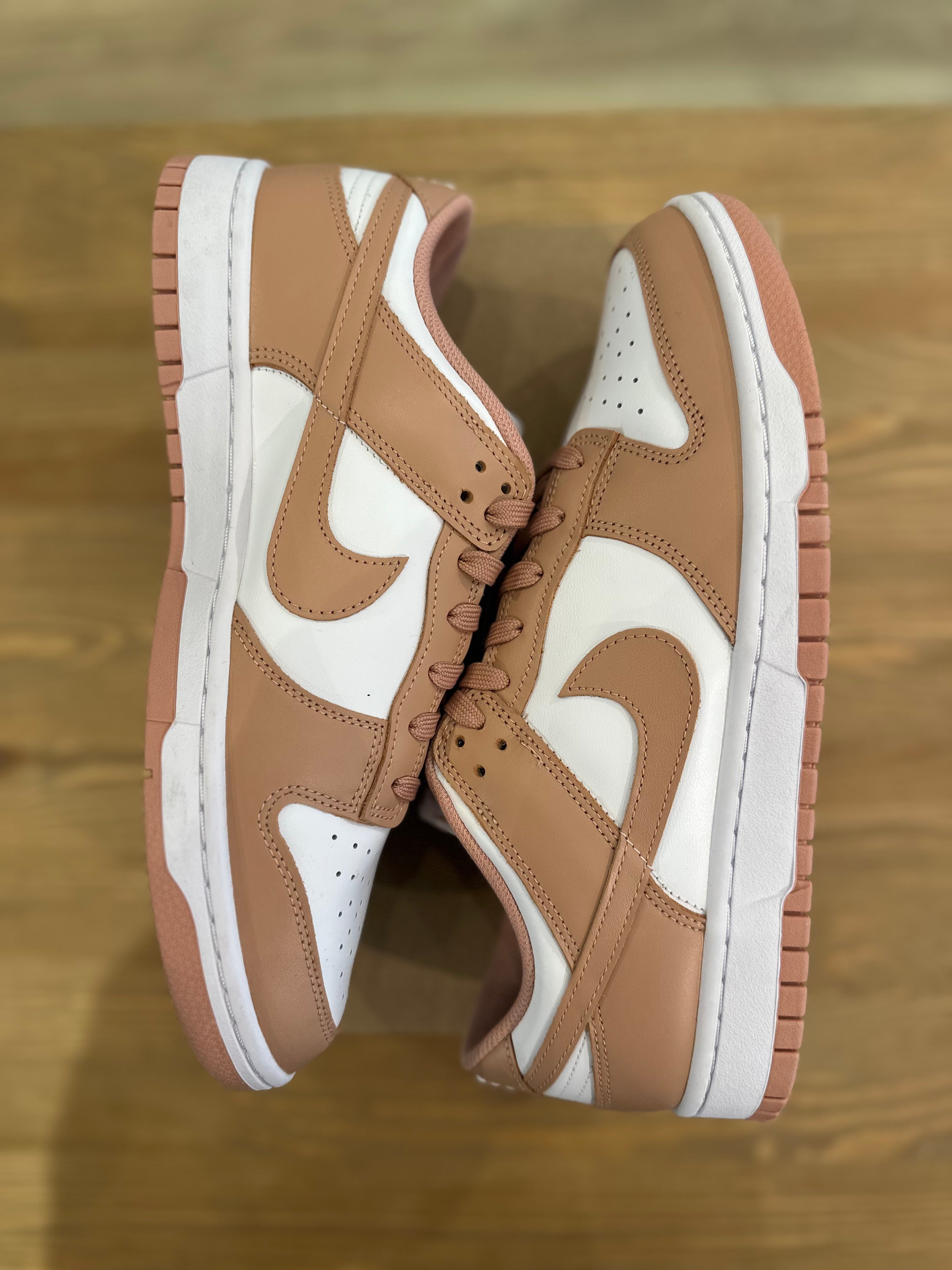 V2852 nike dunk rose whisper ( taille 44,5 )