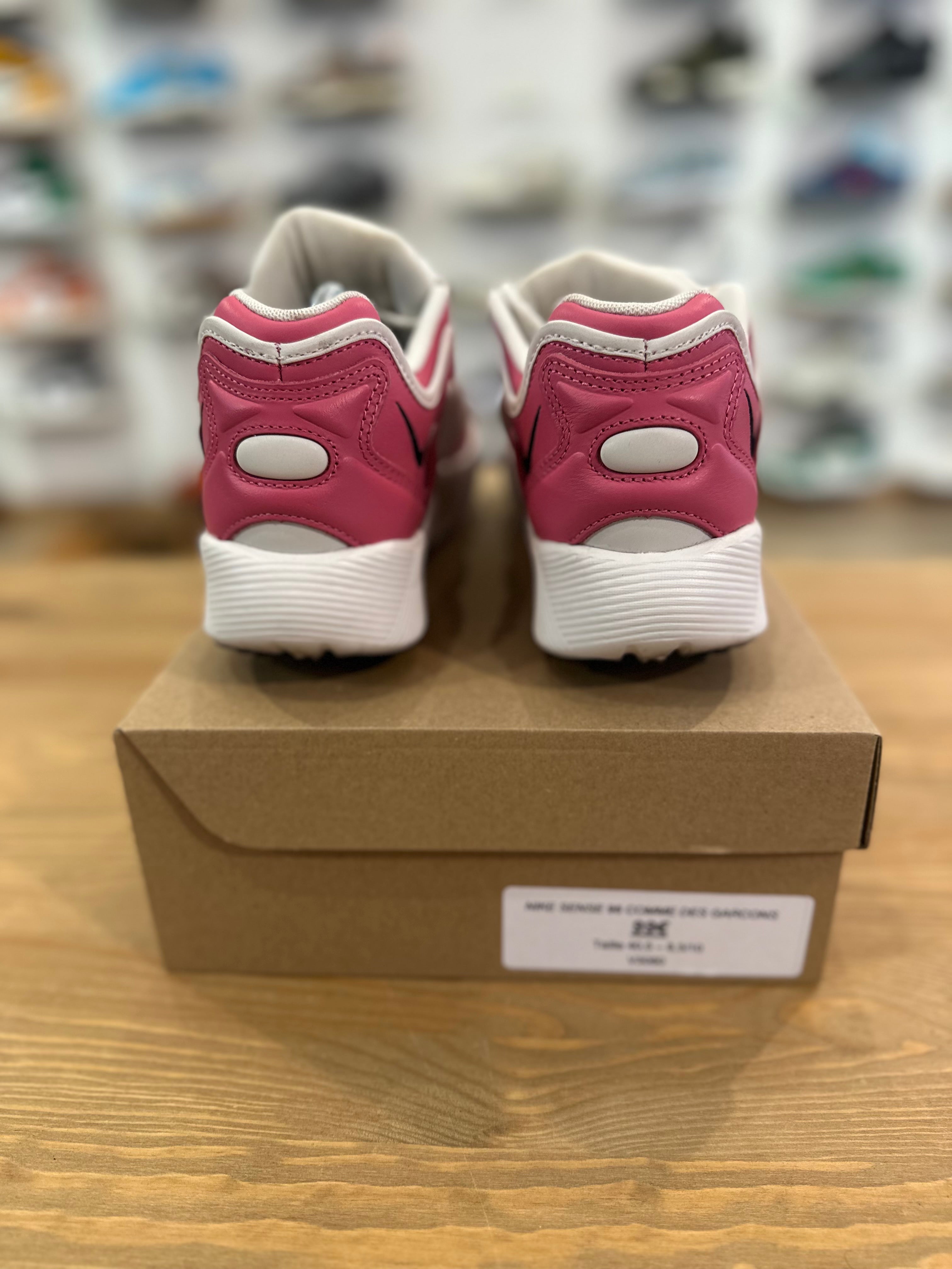 Nike sense 96 comme des garçons ( taille 40,5 )
