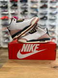 Nike Jordan 3 red Stardust ( taille 38 )
