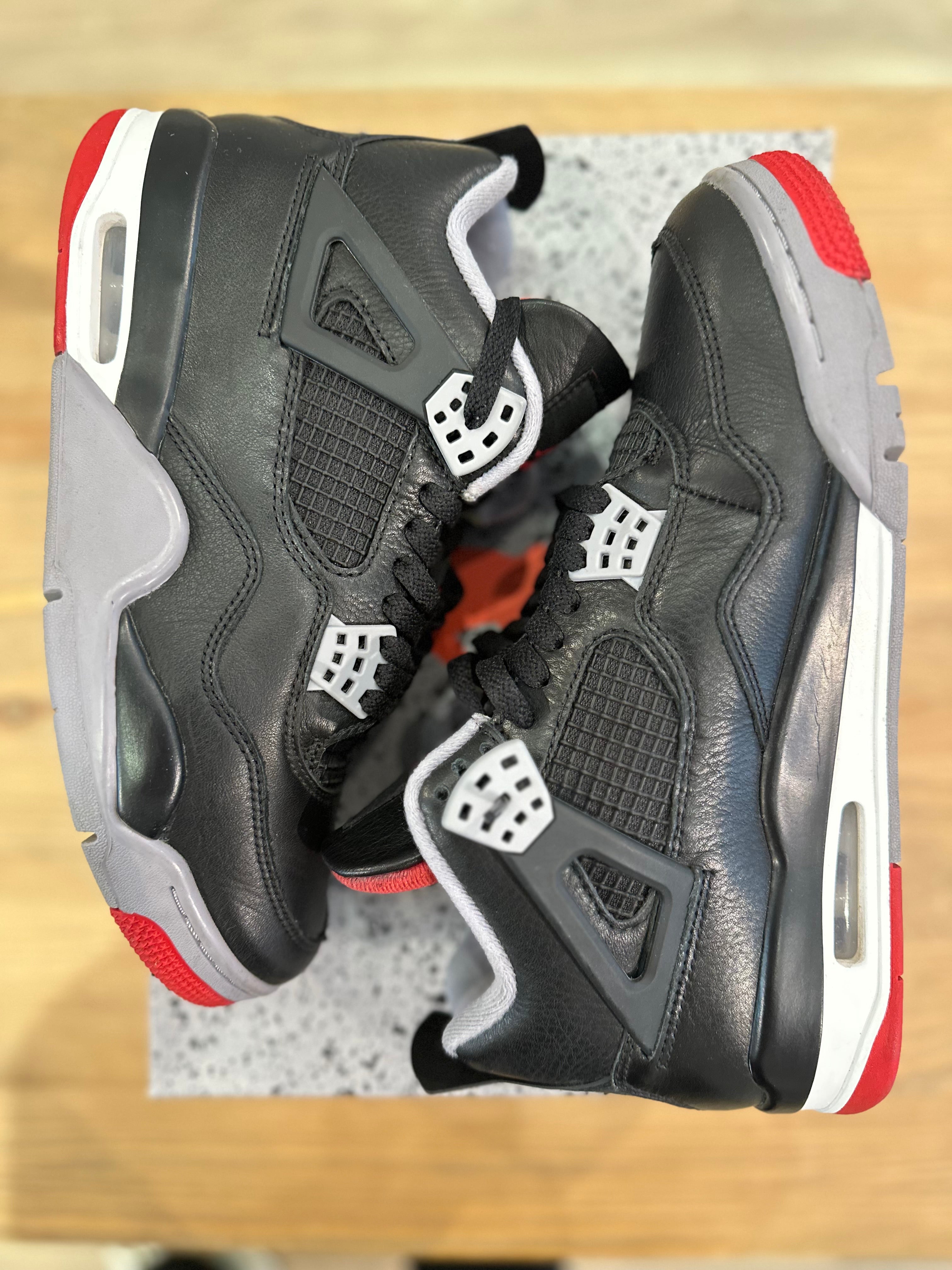 Nike Jordan 4 rétro bred reimagined