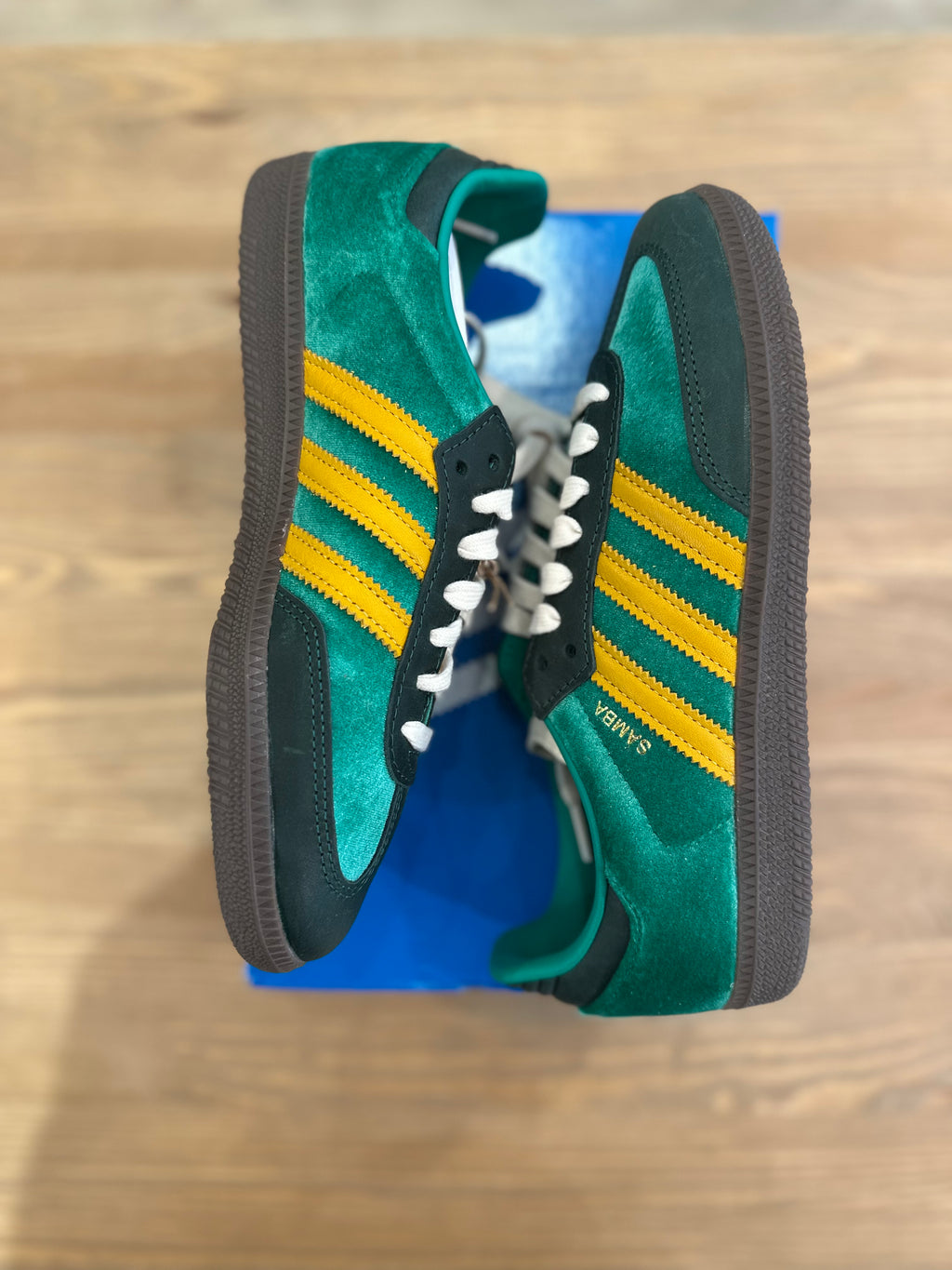 Adidas samba Og court preloved