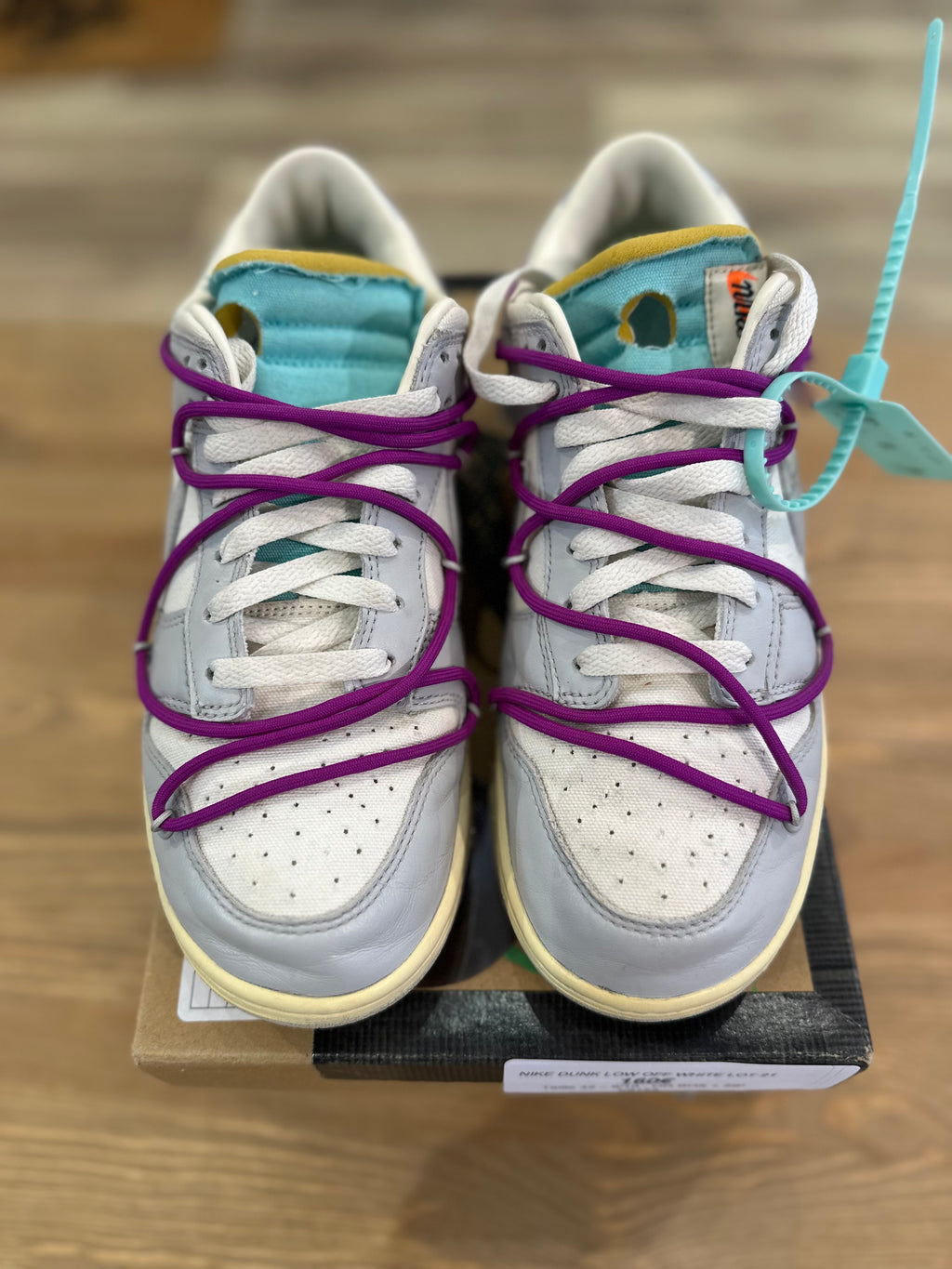 Nike dunk low off White lot 21 ( taille 42 )