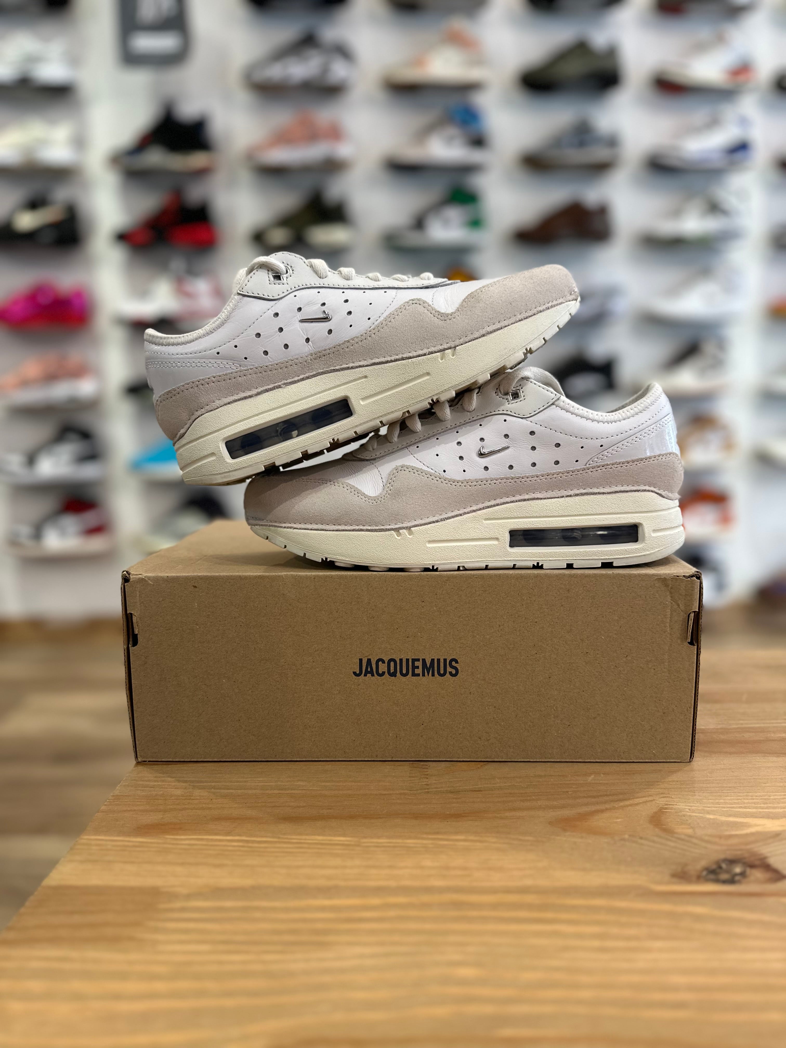 Nike air Max 1 jacquemus White ( taille 40,5 )