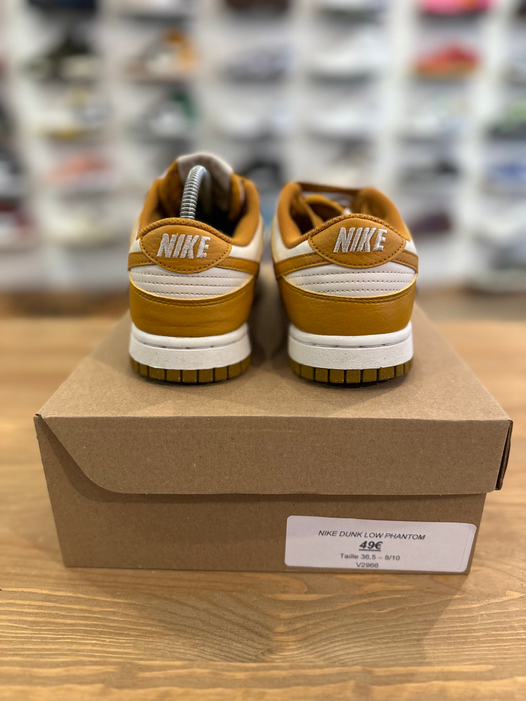 Nike dunk low phantom ( taille 36,5)