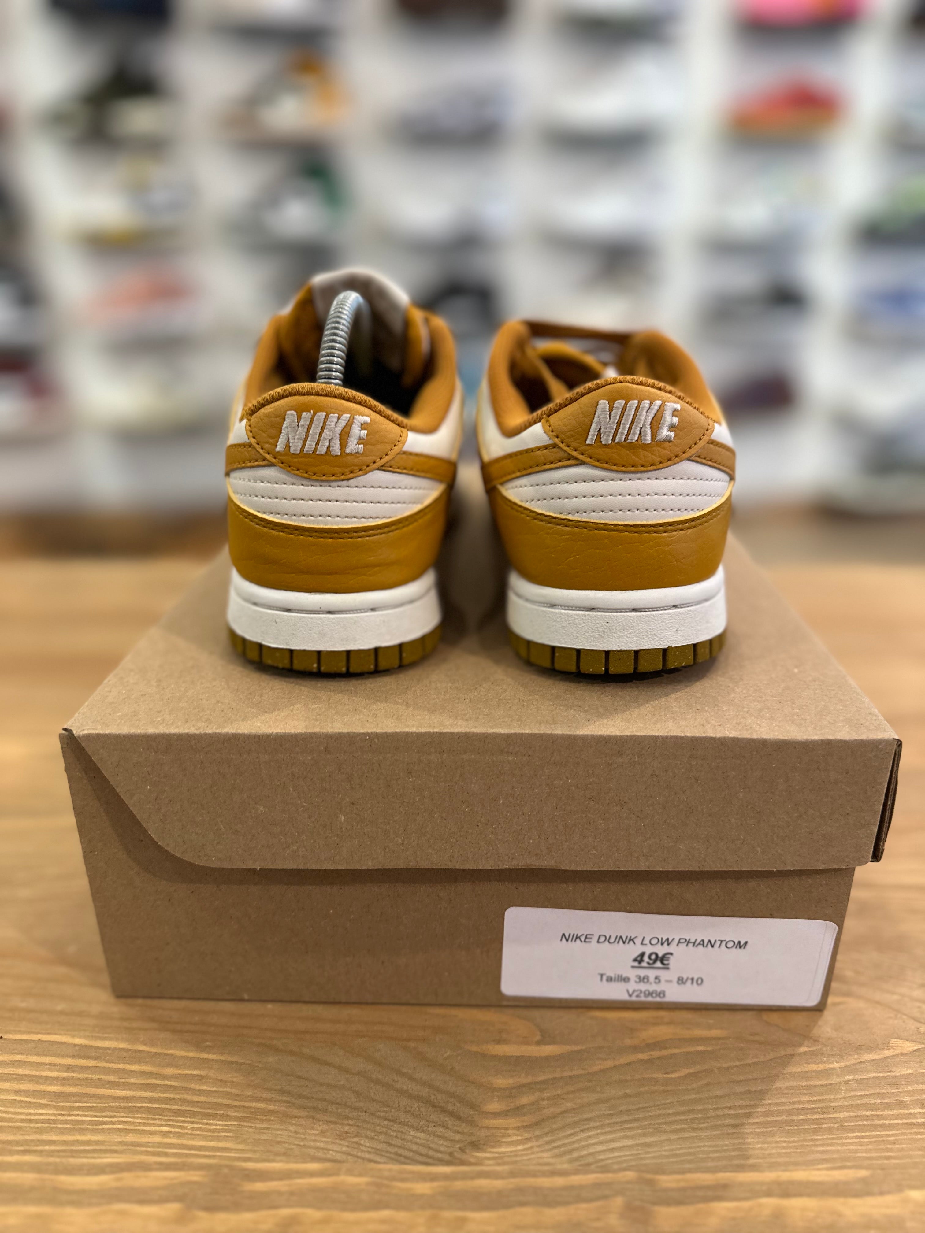Nike dunk low phantom ( taille 36,5)