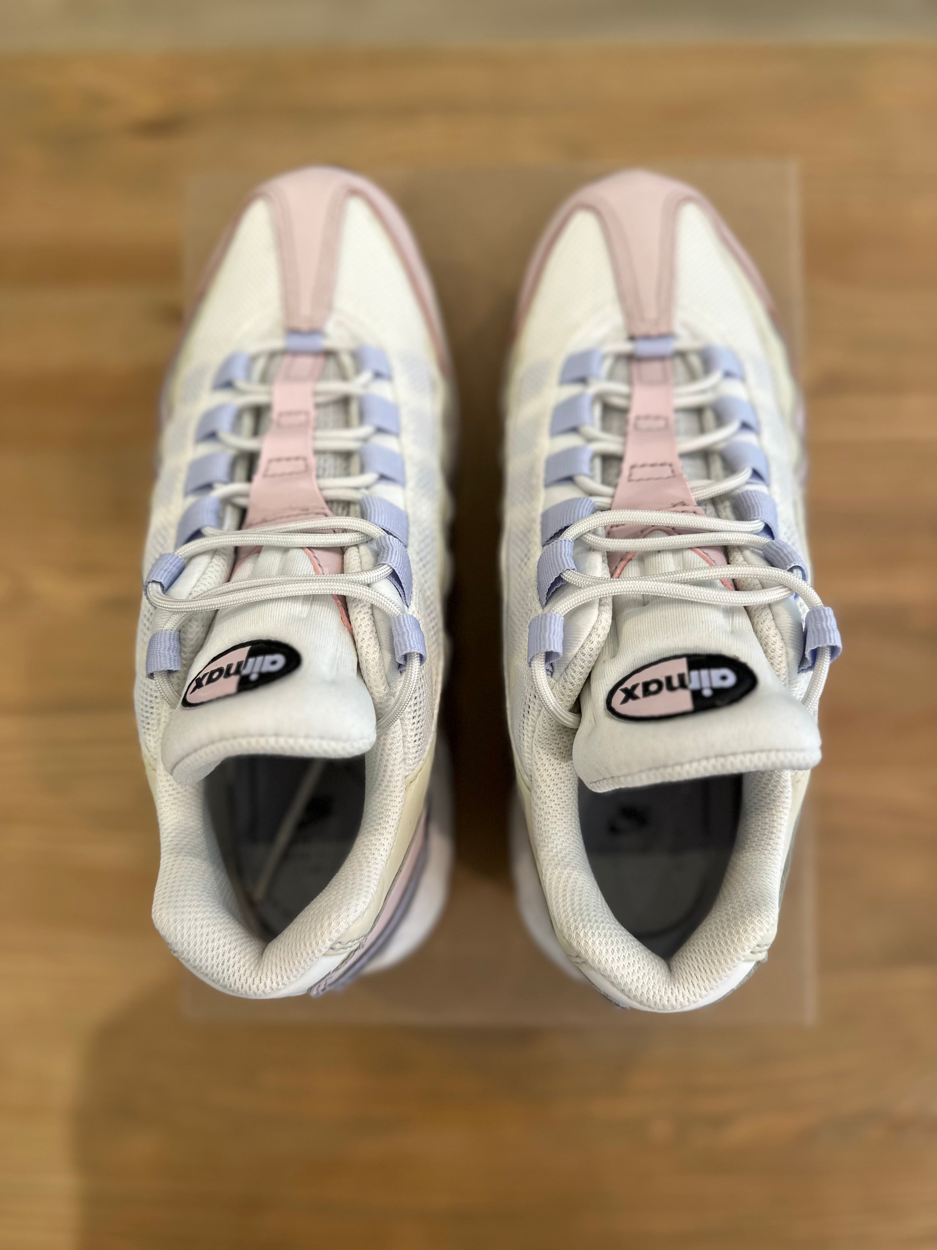 Nike air Max 95 ghost pastel ( taille 38,5 )