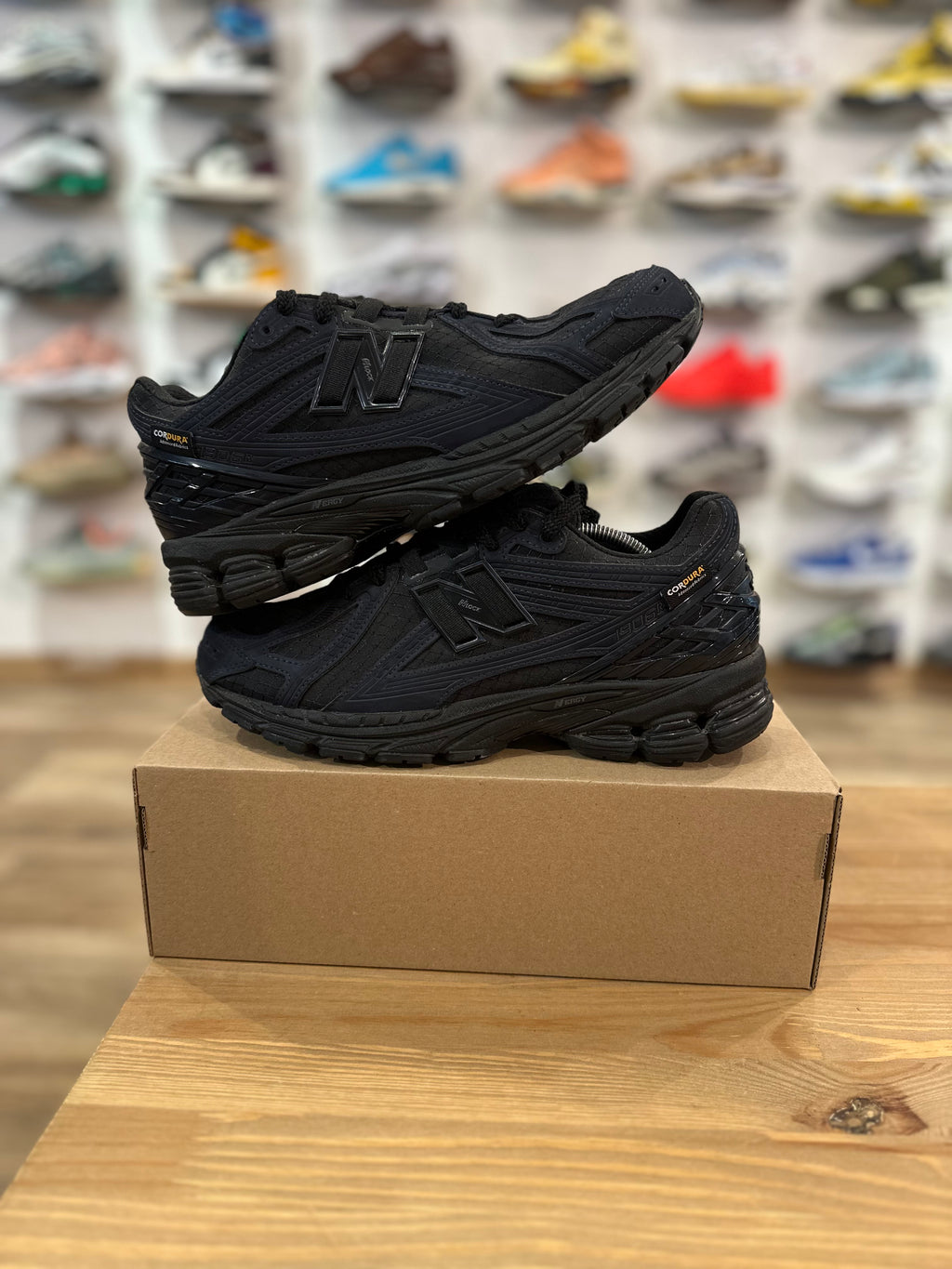 New balance 1906r cordura cirdyra ( taille 41,5 )