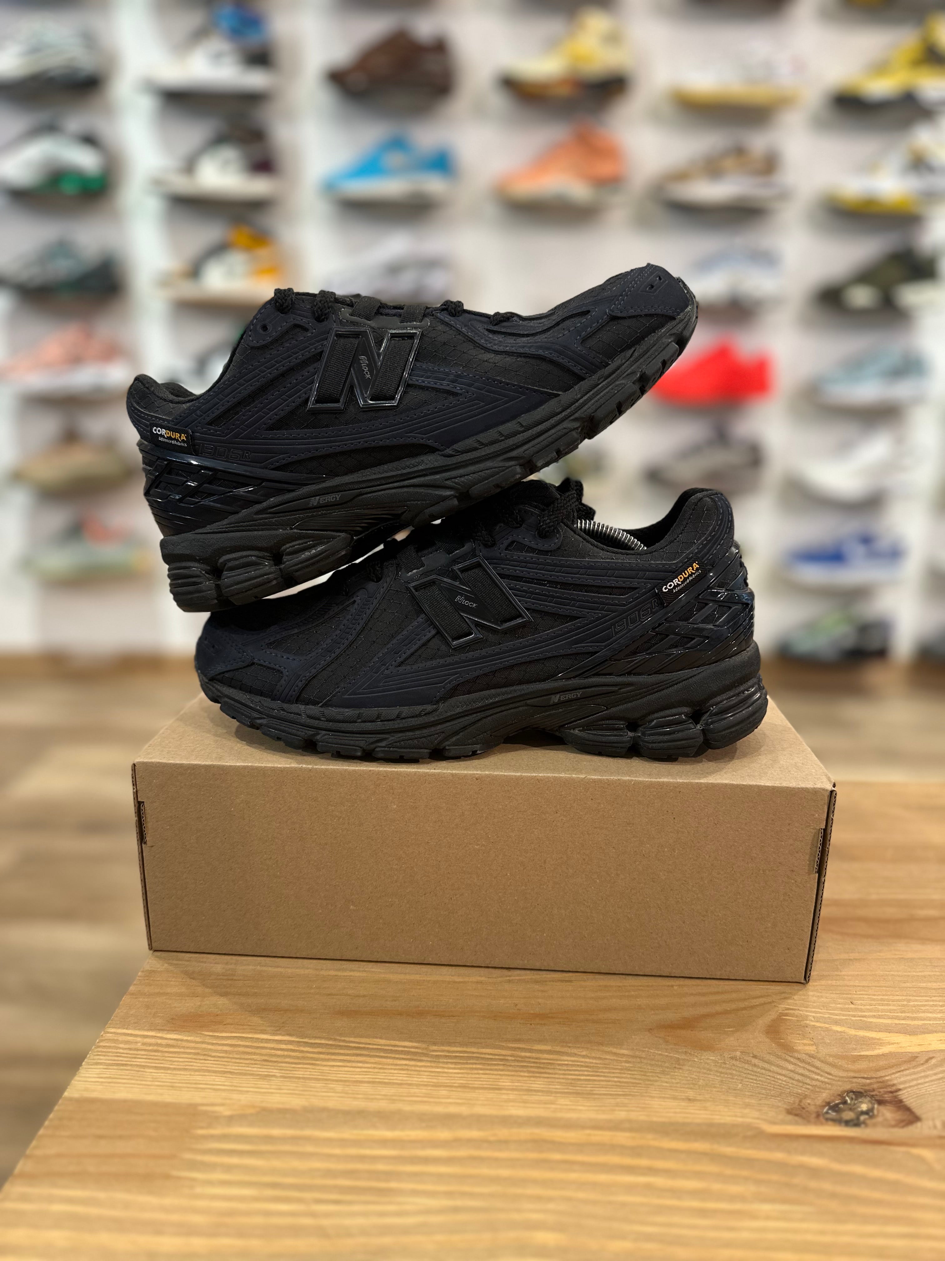 New balance 1906r cordura cirdyra ( taille 41,5 )
