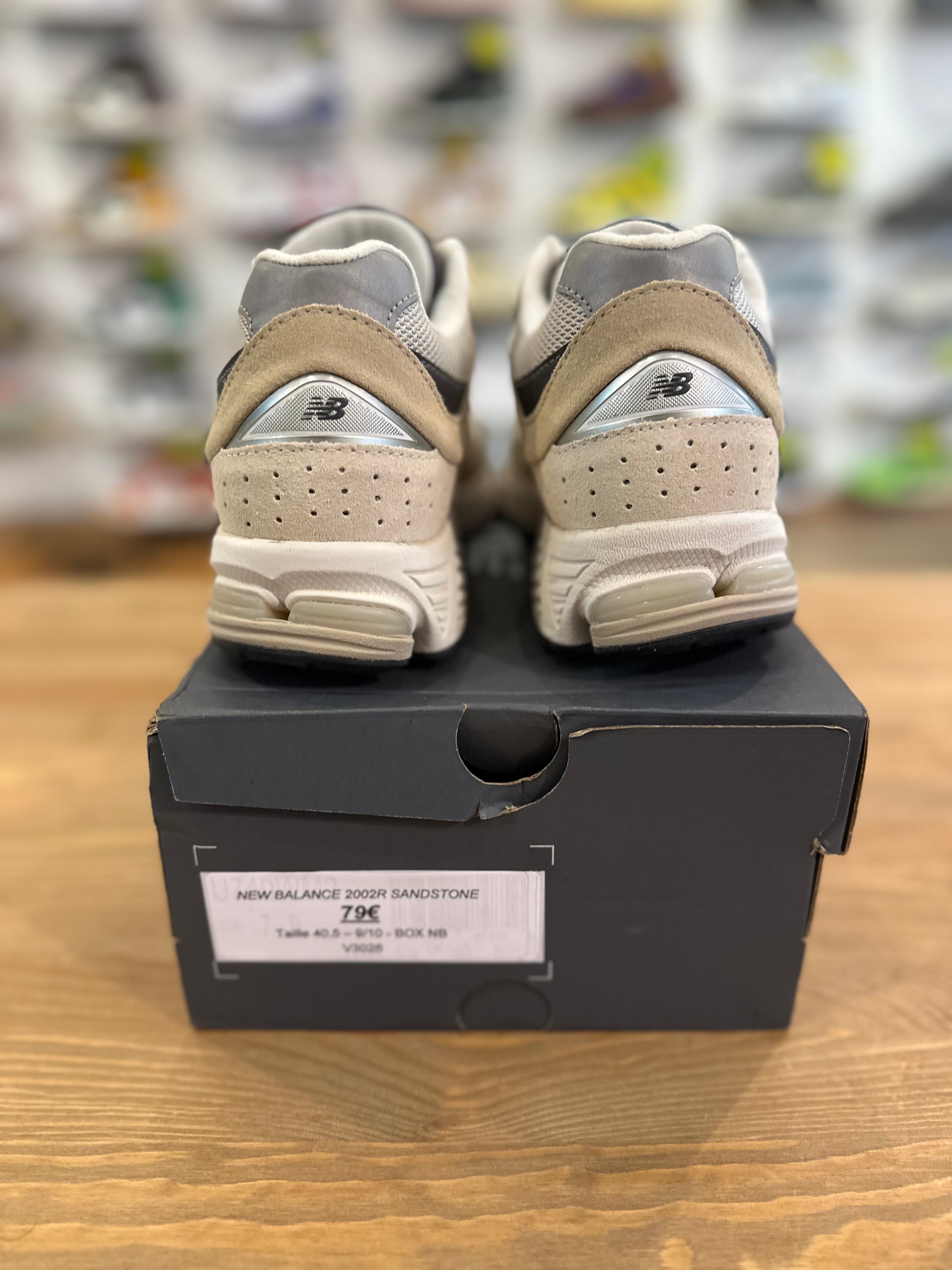 New balance 2002r sandstone ( taille 40,5 )