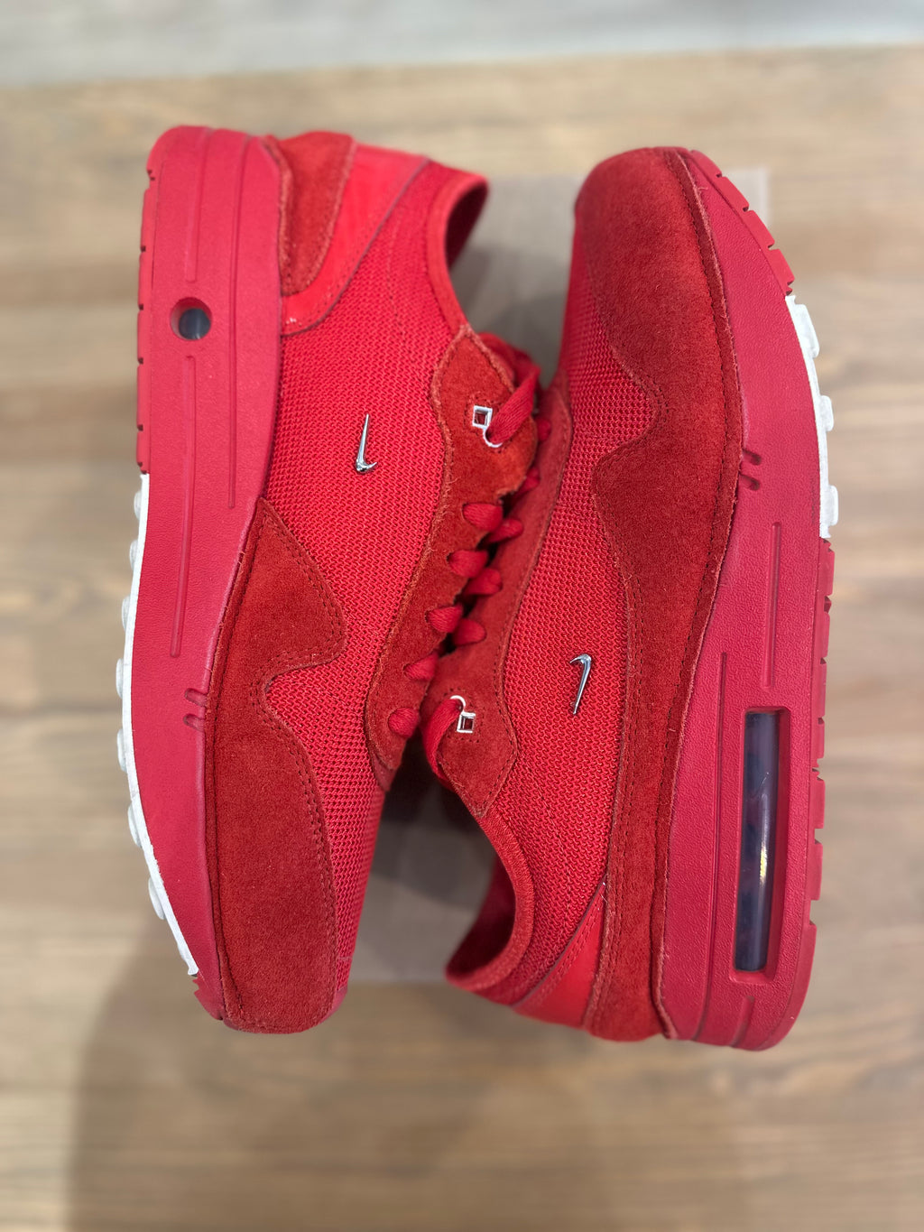 Nike air Max 1 jacquemus red ( taille 44 )