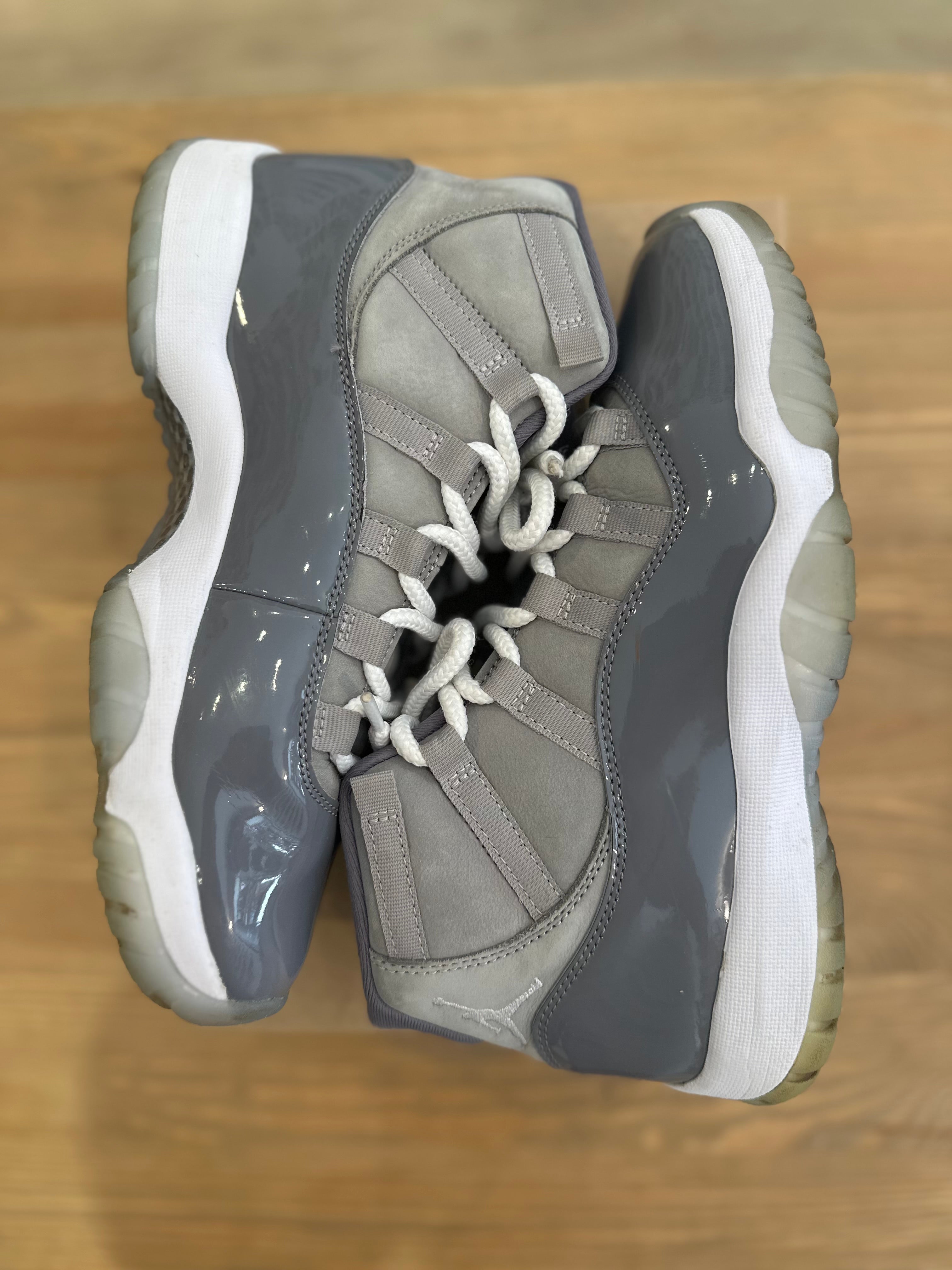 Nike Jordan 11 rétro cool grey ( taille 41 )