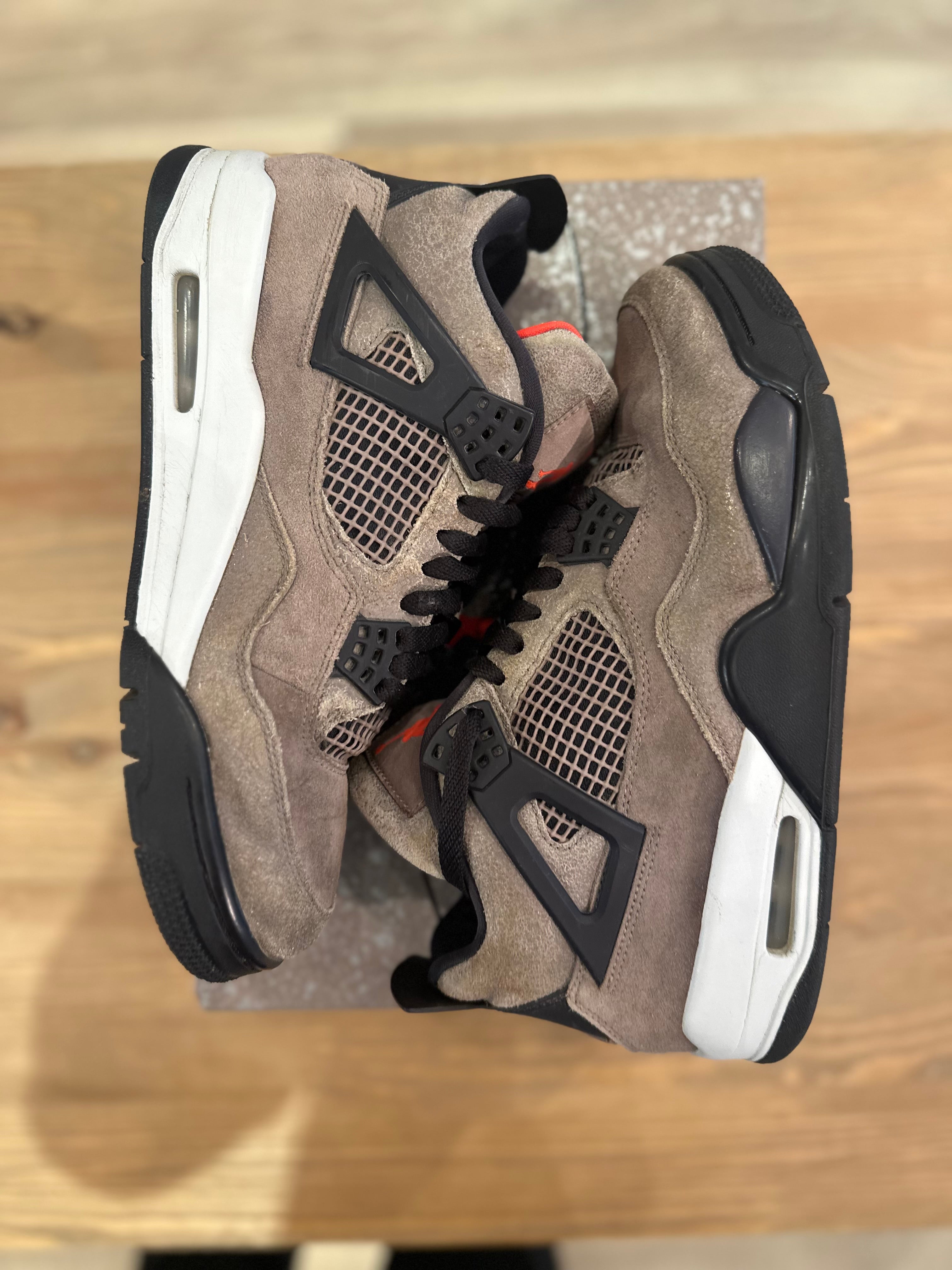 Nike Jordan 4 rétro taupe haze