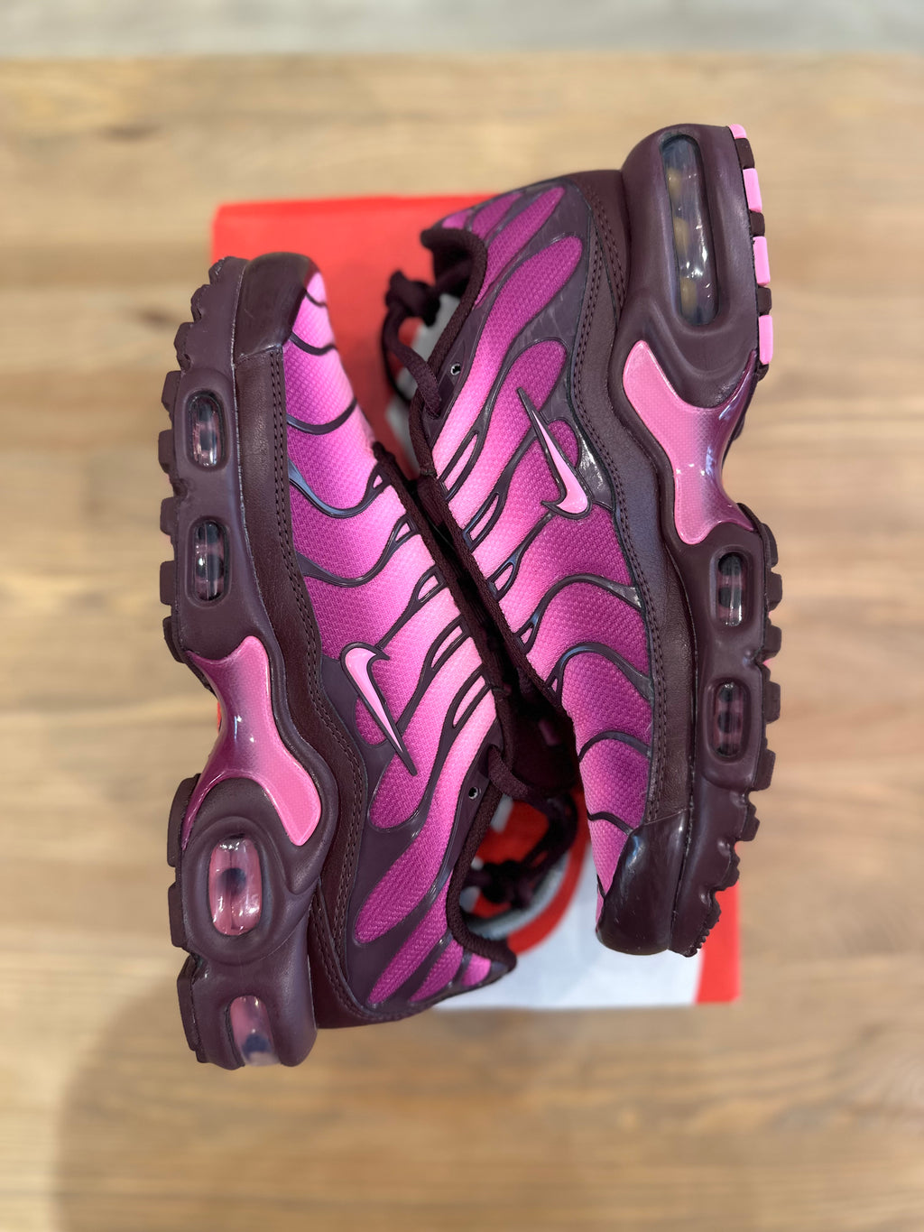 Nike air Max plus cactus Flower ( taille 36,5 )