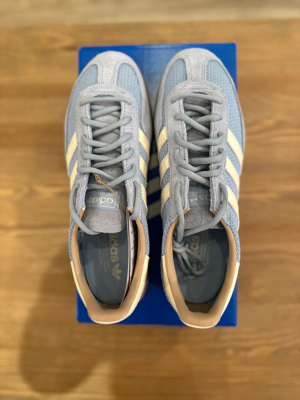 Adidas Spezial clear Sky White ( taille 42 )