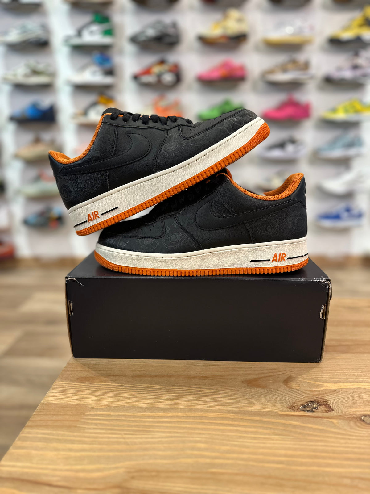 Nike air force 1 low prenium Halloween ( taille 44 )