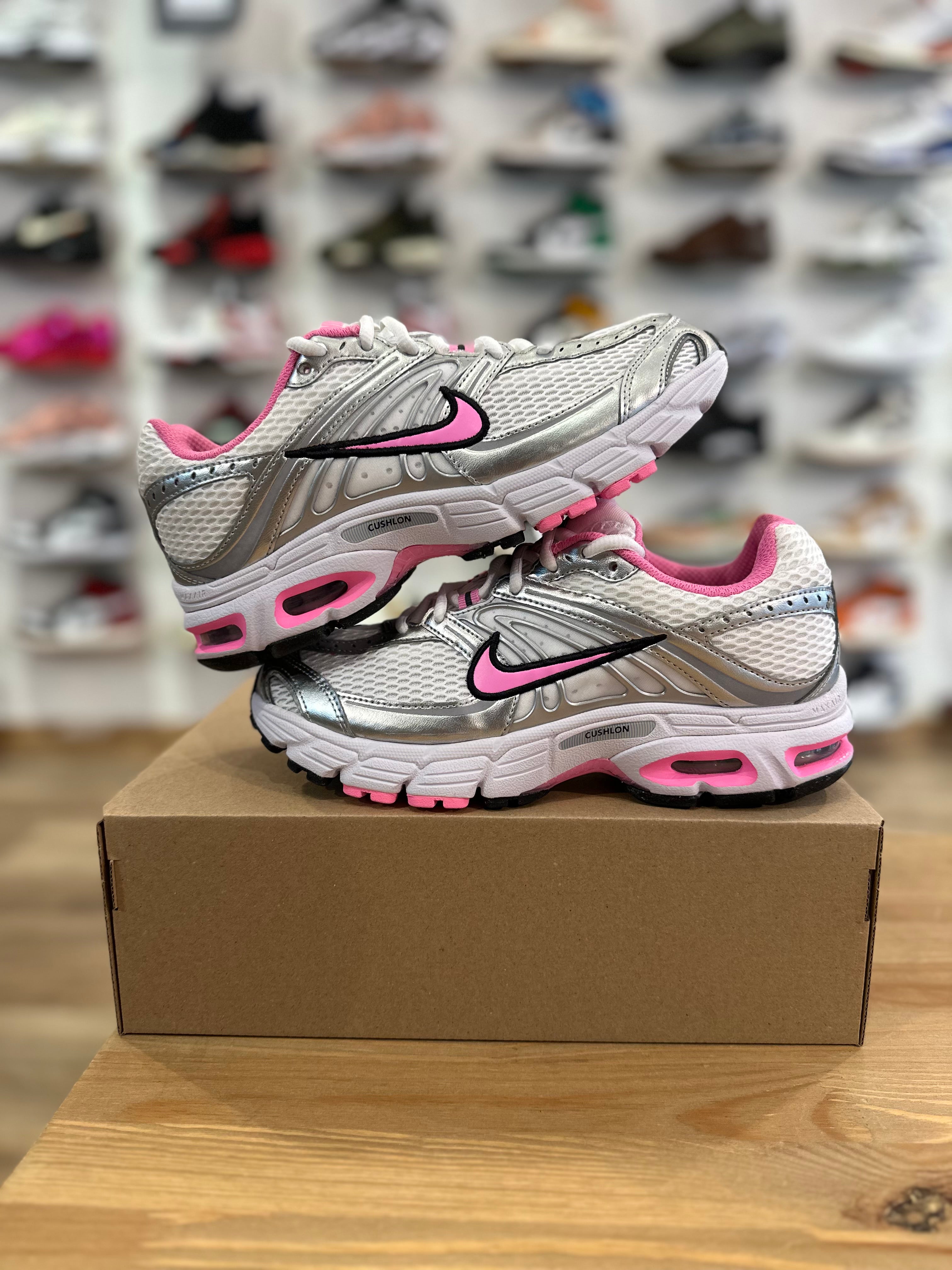 Nike moto 2k pink spell ( taille 39 )