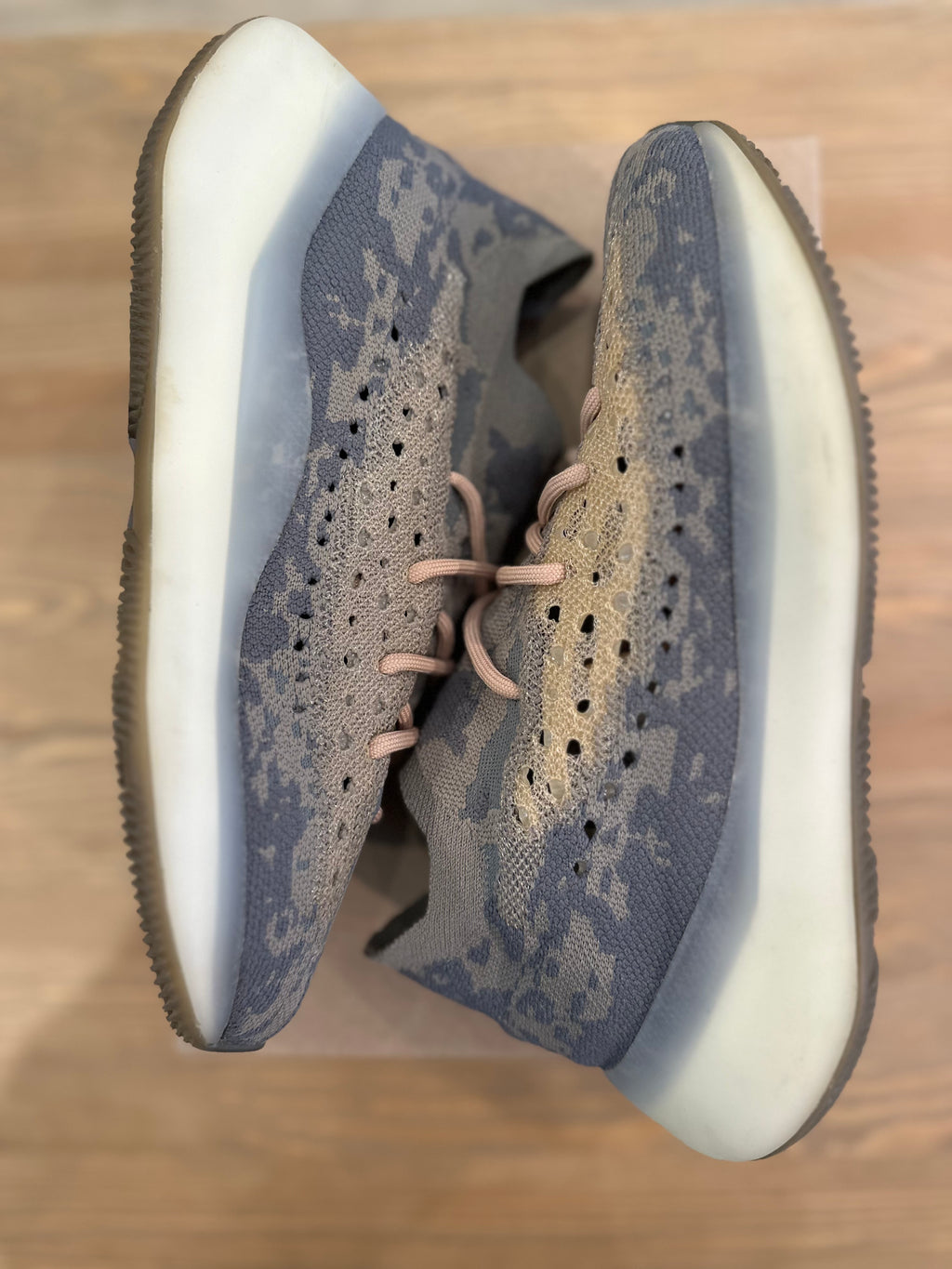 Adidas Yeezy 380 mist ( taille 42 )