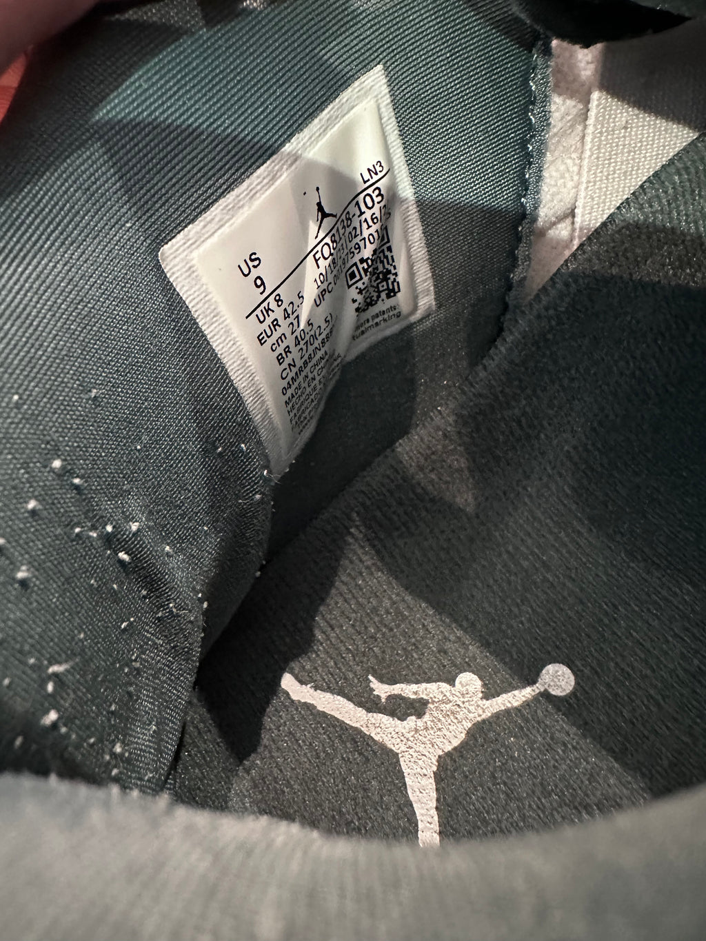 Nike Jordan 4 rétro oxidized Green ( taille 42,5 )