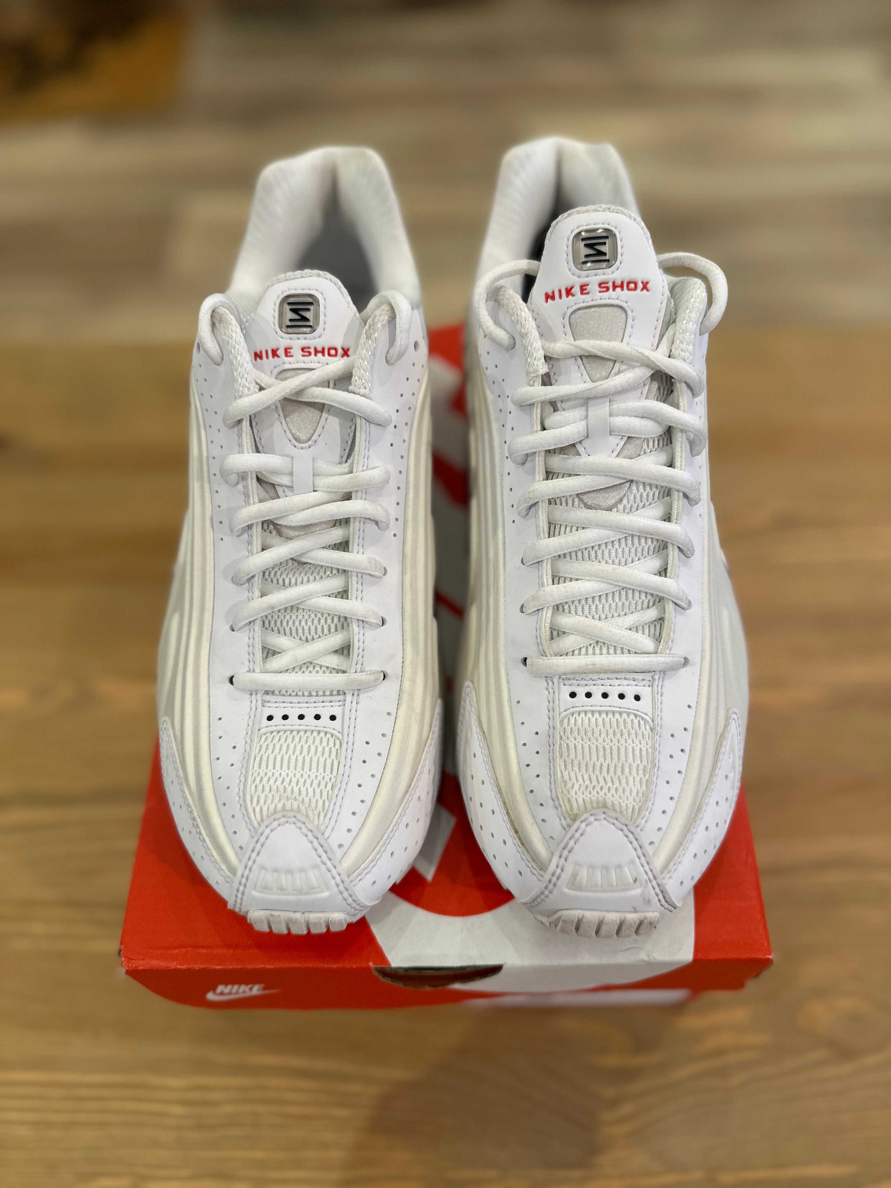 Nike shox r4 phantom picante ( taille 40,5 )