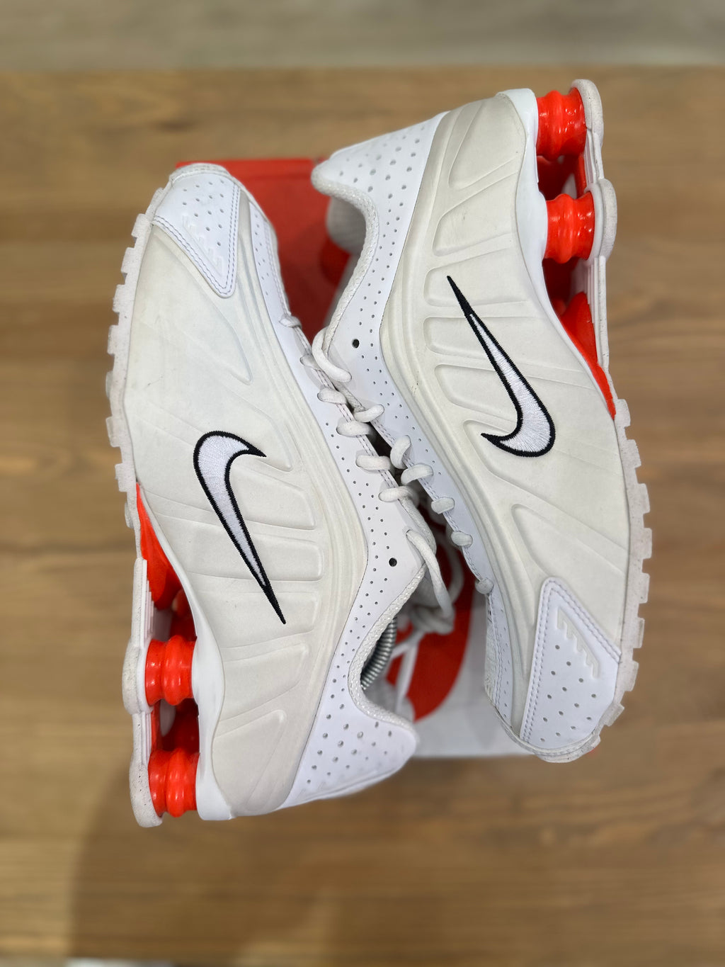 Nike shox r4 phantom picante ( taille 40,5 )