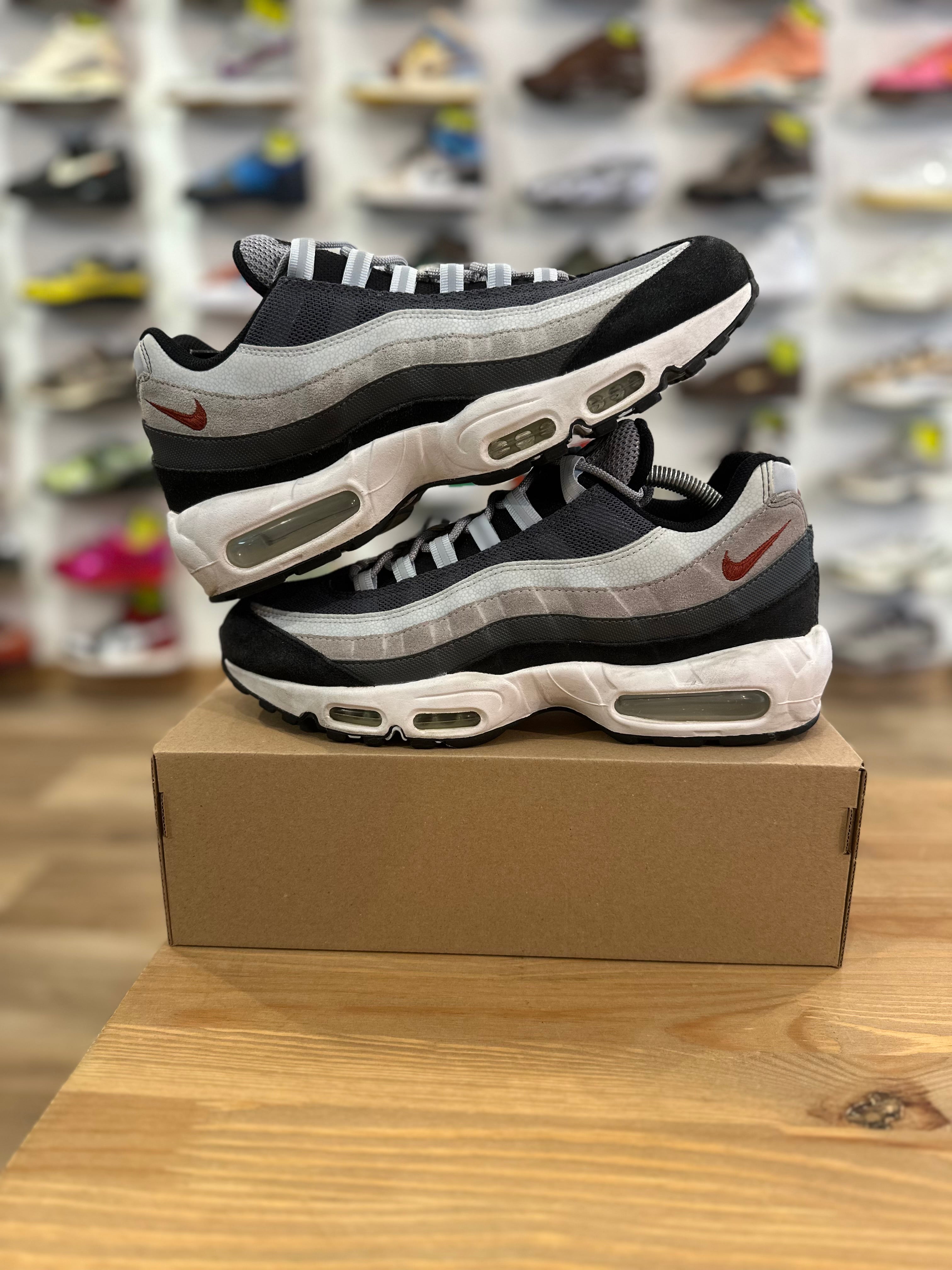 Nike air Max 95 grey ice blue ( taille 44 )