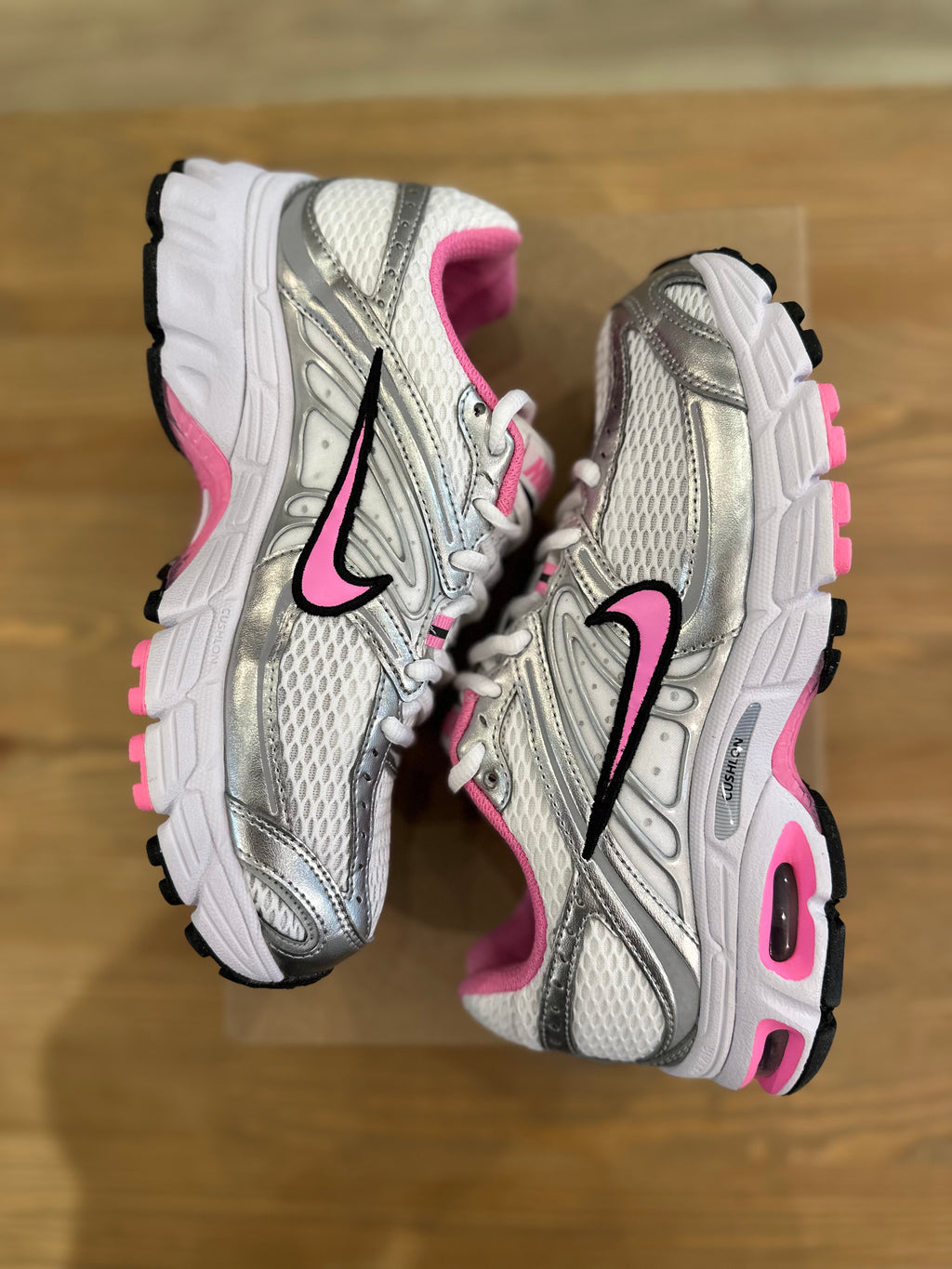 Nike moto 2k pink spell ( taille 39 )