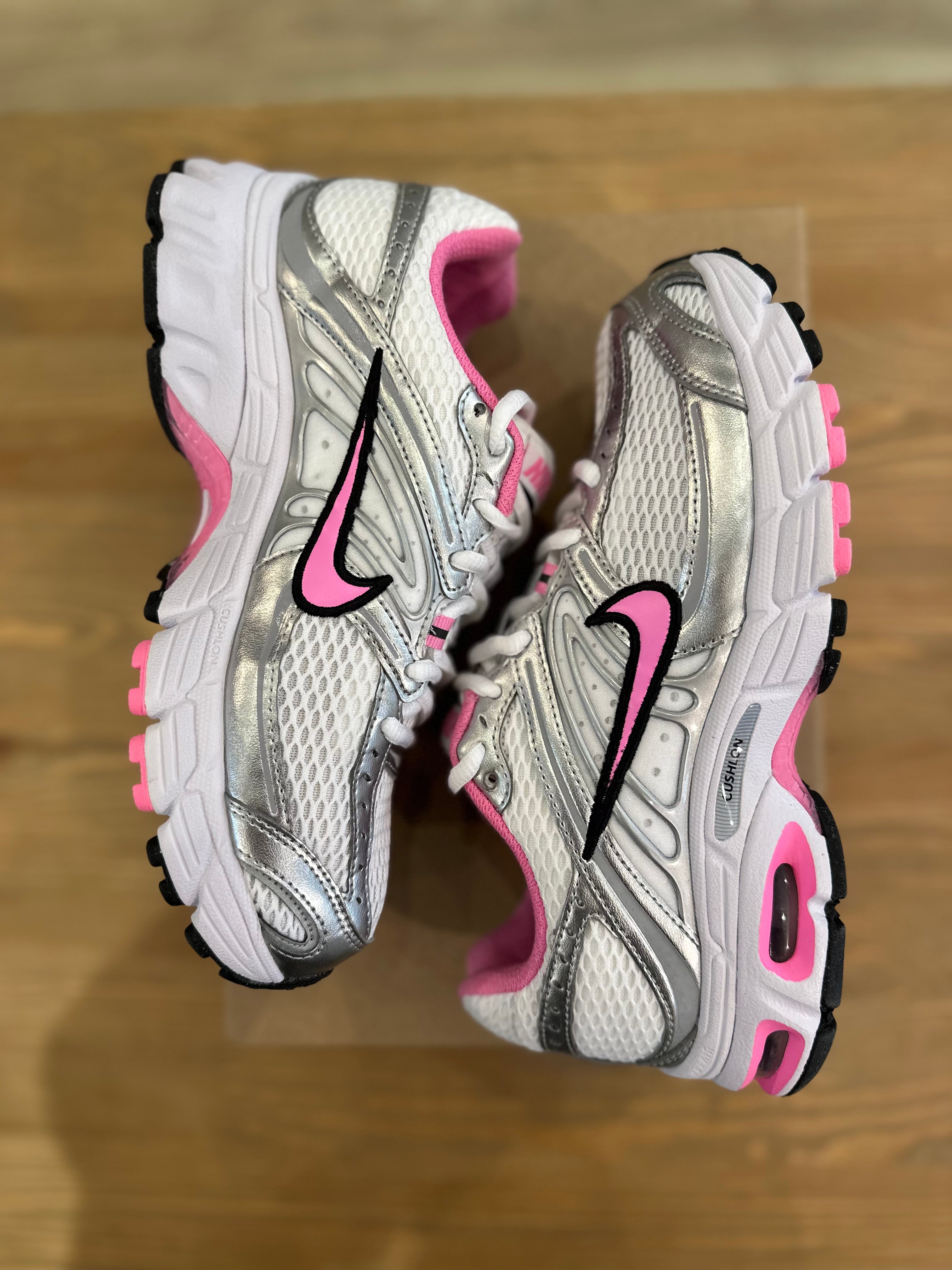 Nike moto 2k pink spell ( taille 39 )