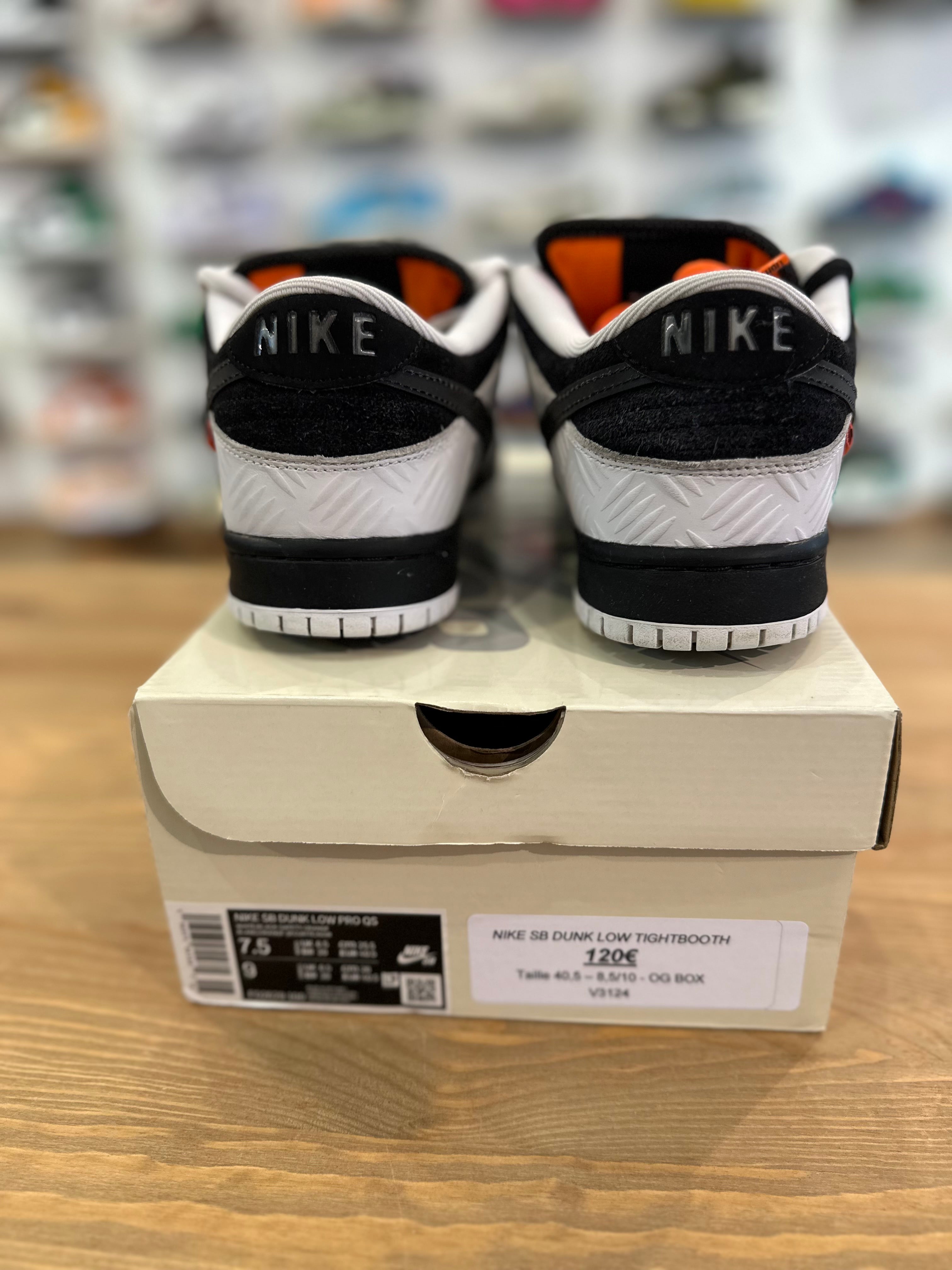 Nike sb dunk low tightbooth ( taille 40,5 )