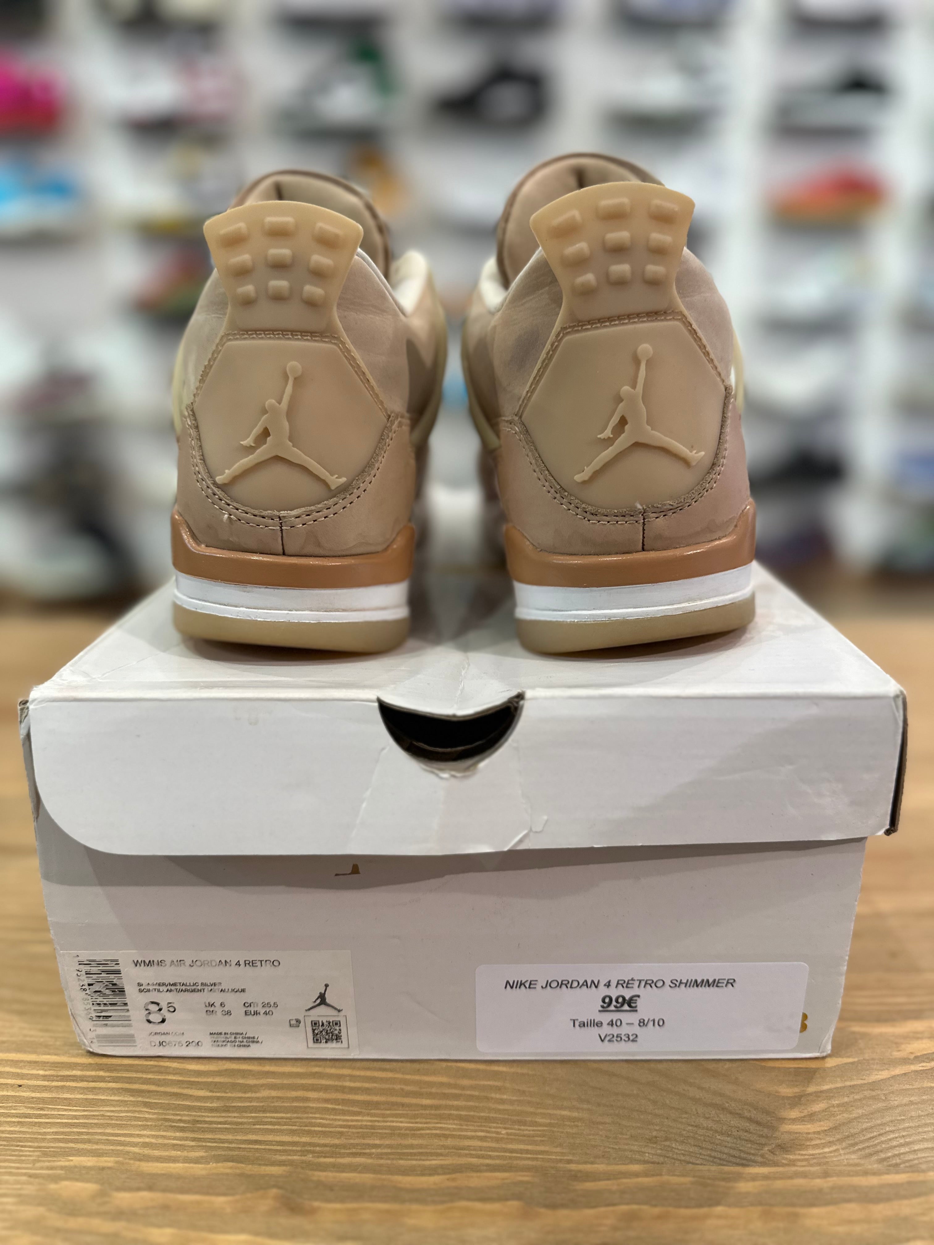 Nike Jordan 4 rétro shimmer ( taille 40 )