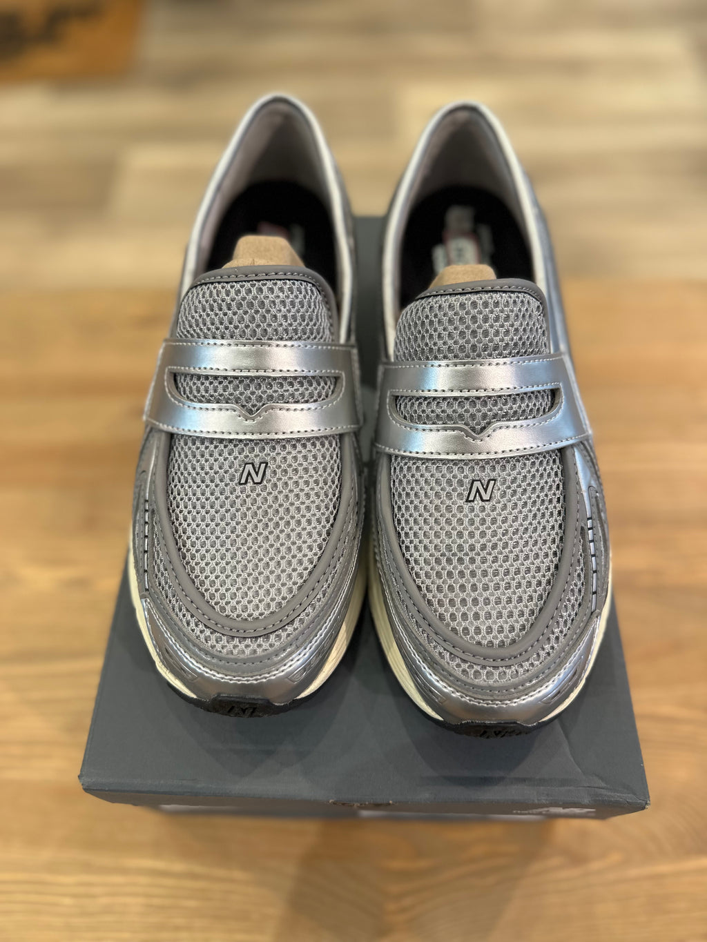 New balance 1906 loaefer metallic ( taille 44 )