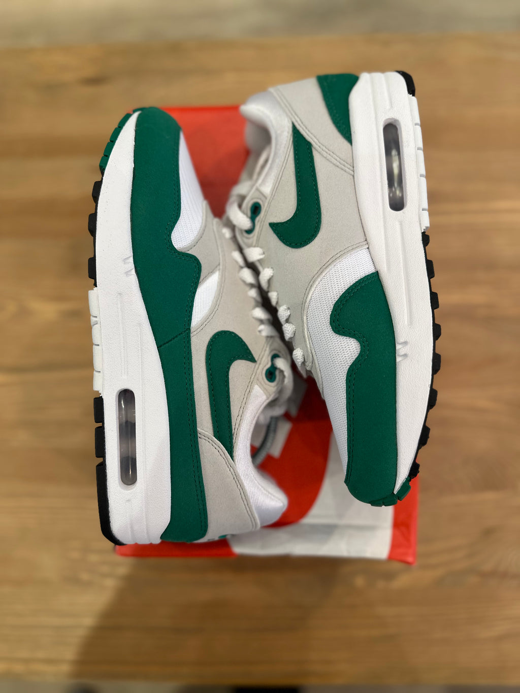 Nike air Max 1 malachite Green ( taille 40 )
