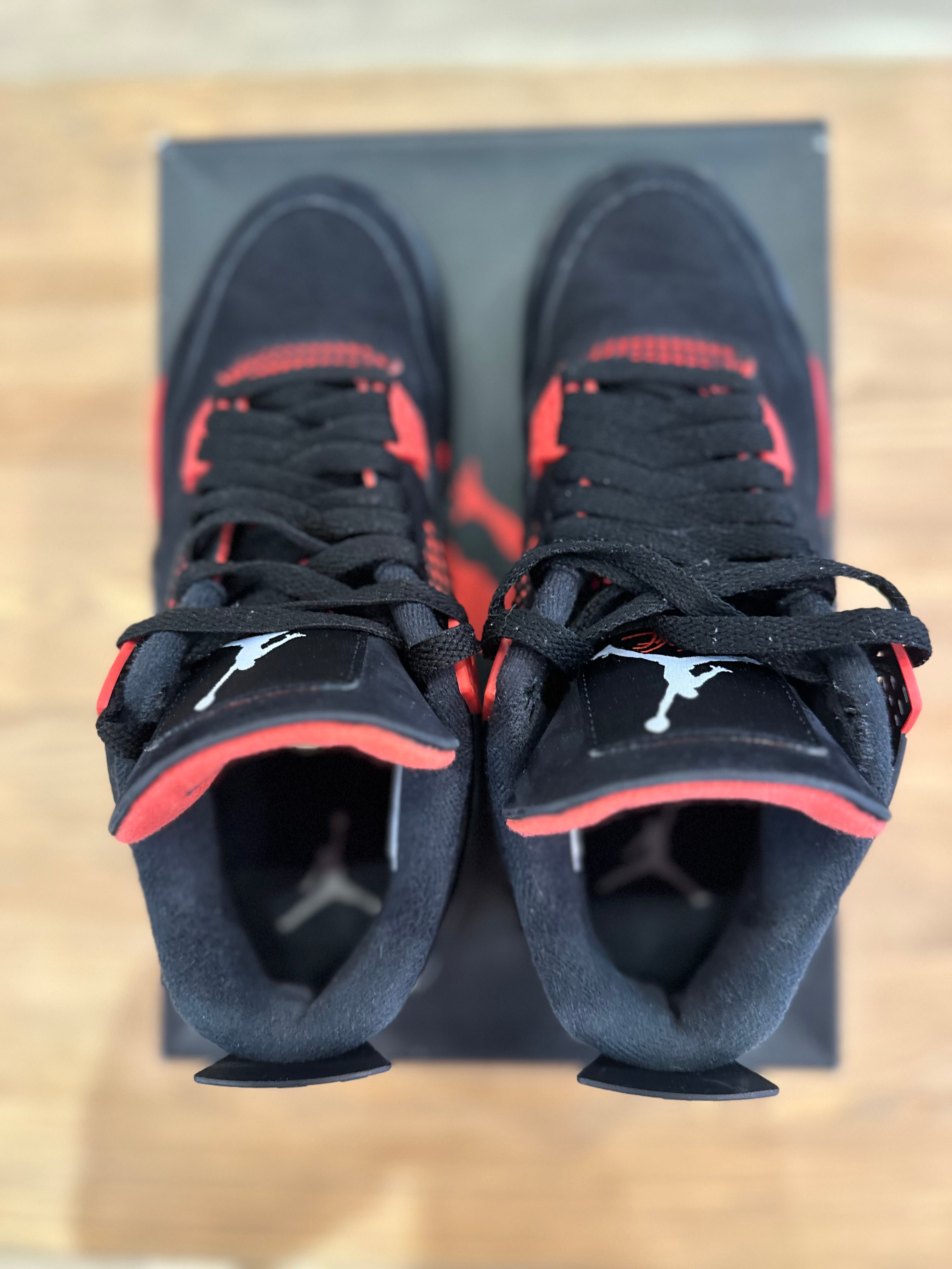 Nike Jordan 4 rétro red thunder ( taille 41 )