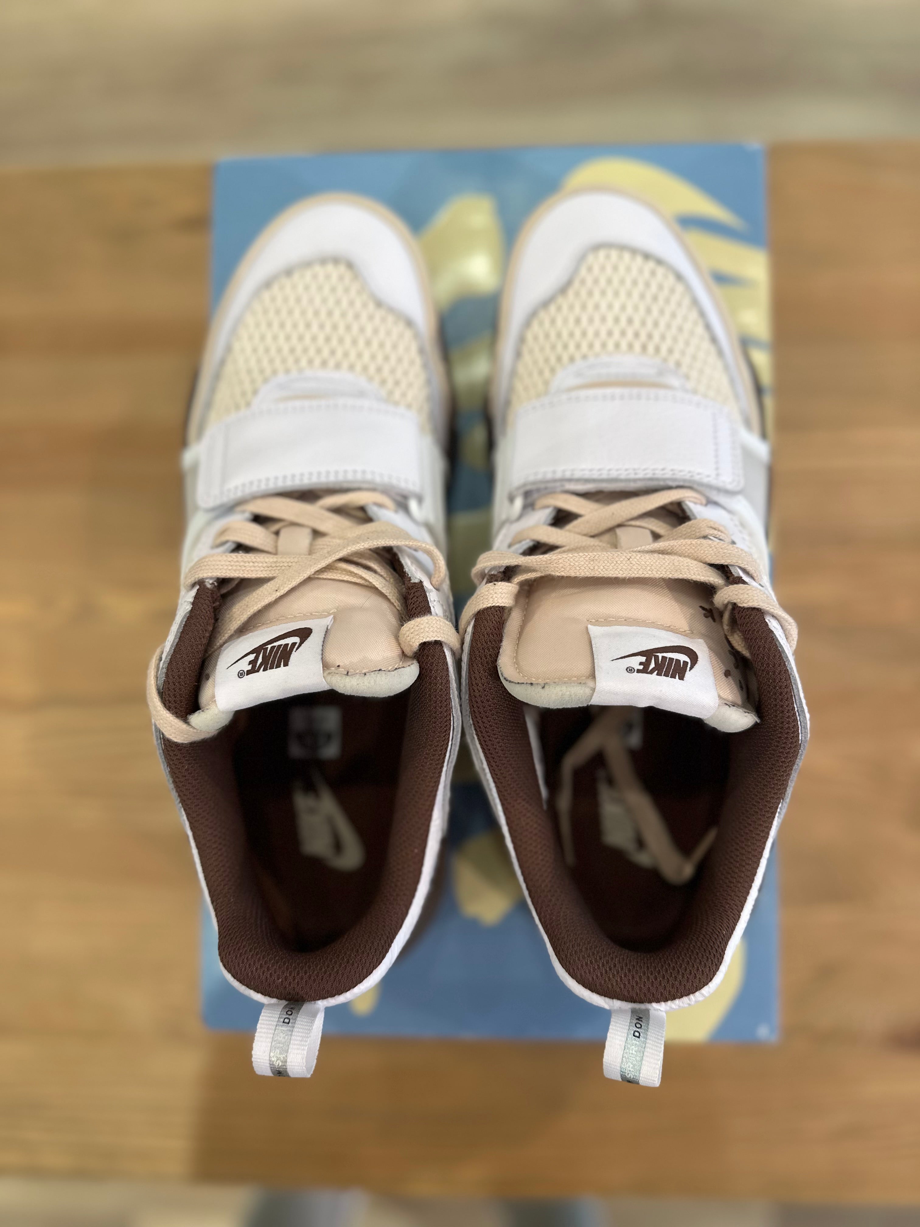 Nike zoom field jaxx Travis Scott light chocolate ( taille 44,5 )