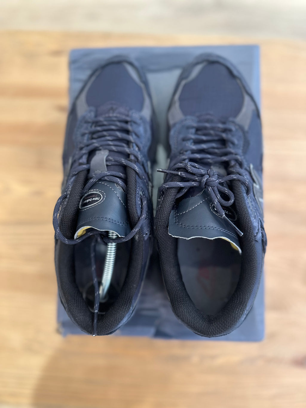 New balance 2002r protection pack éclipse ( taille 41,5 )