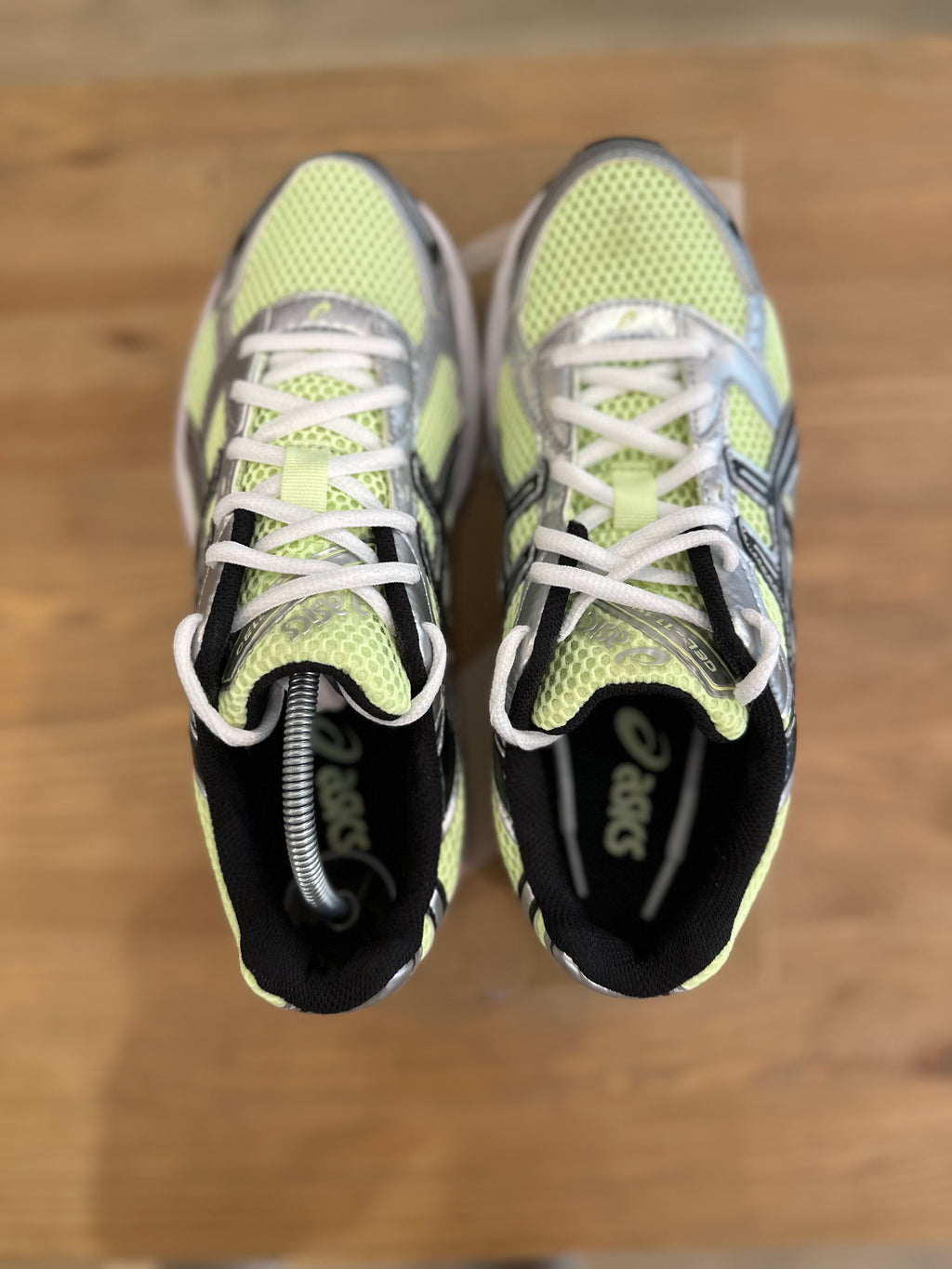 Asics gel 1130 illuminate yellow ( taille 40 )
